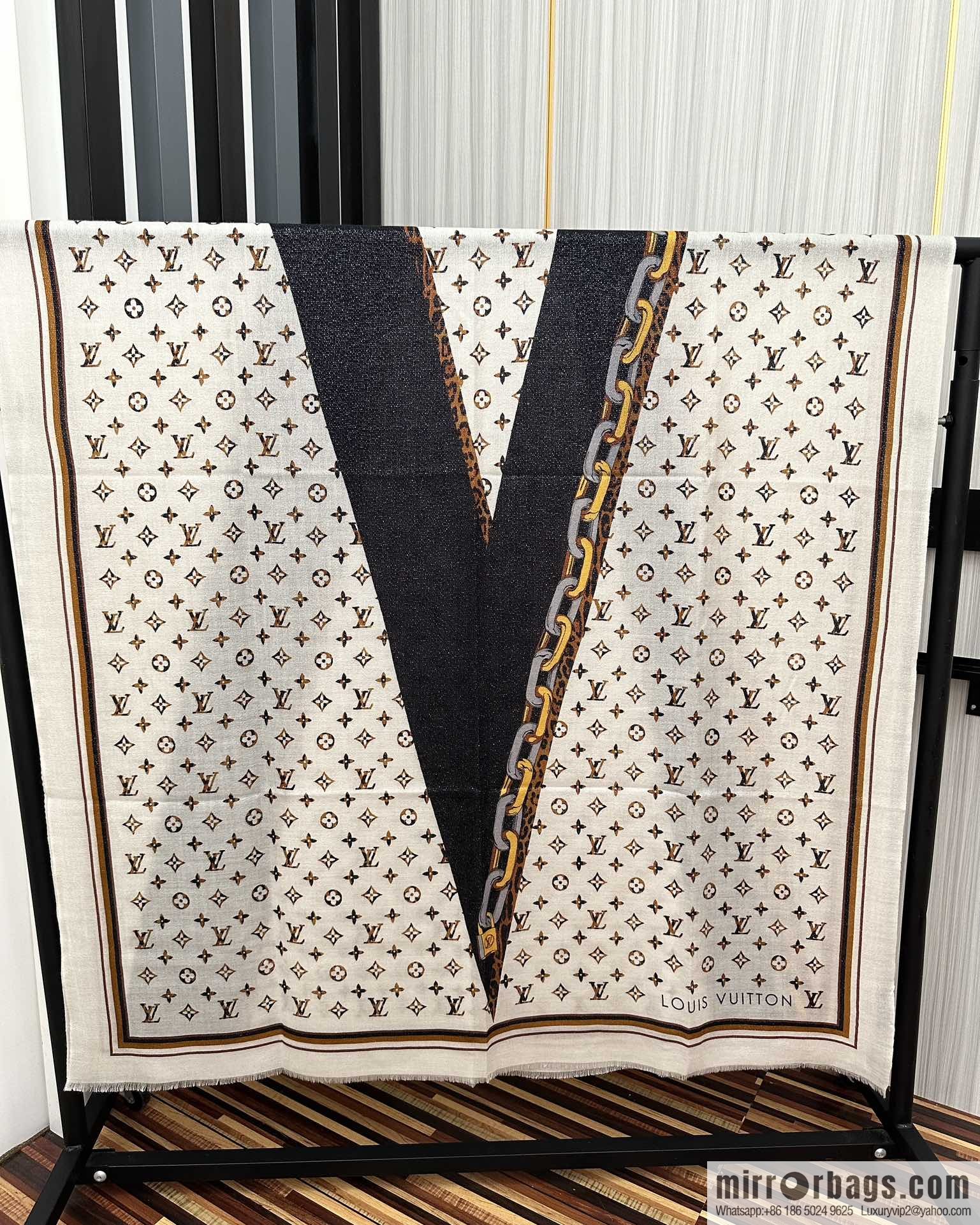 LV Louis Vuitton 2023 latest cashmere long towel