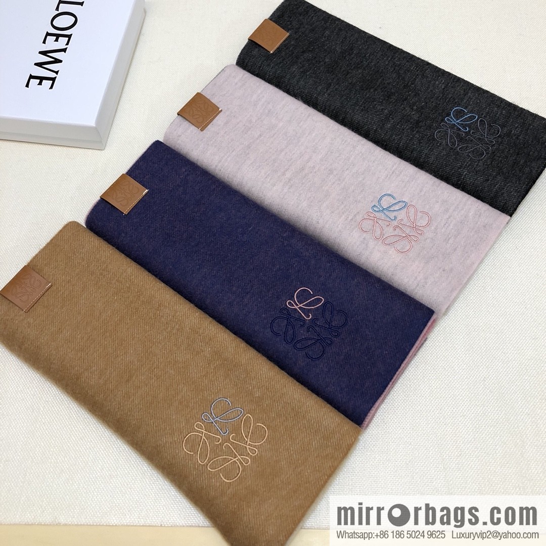 LOEWE gradual change scarf