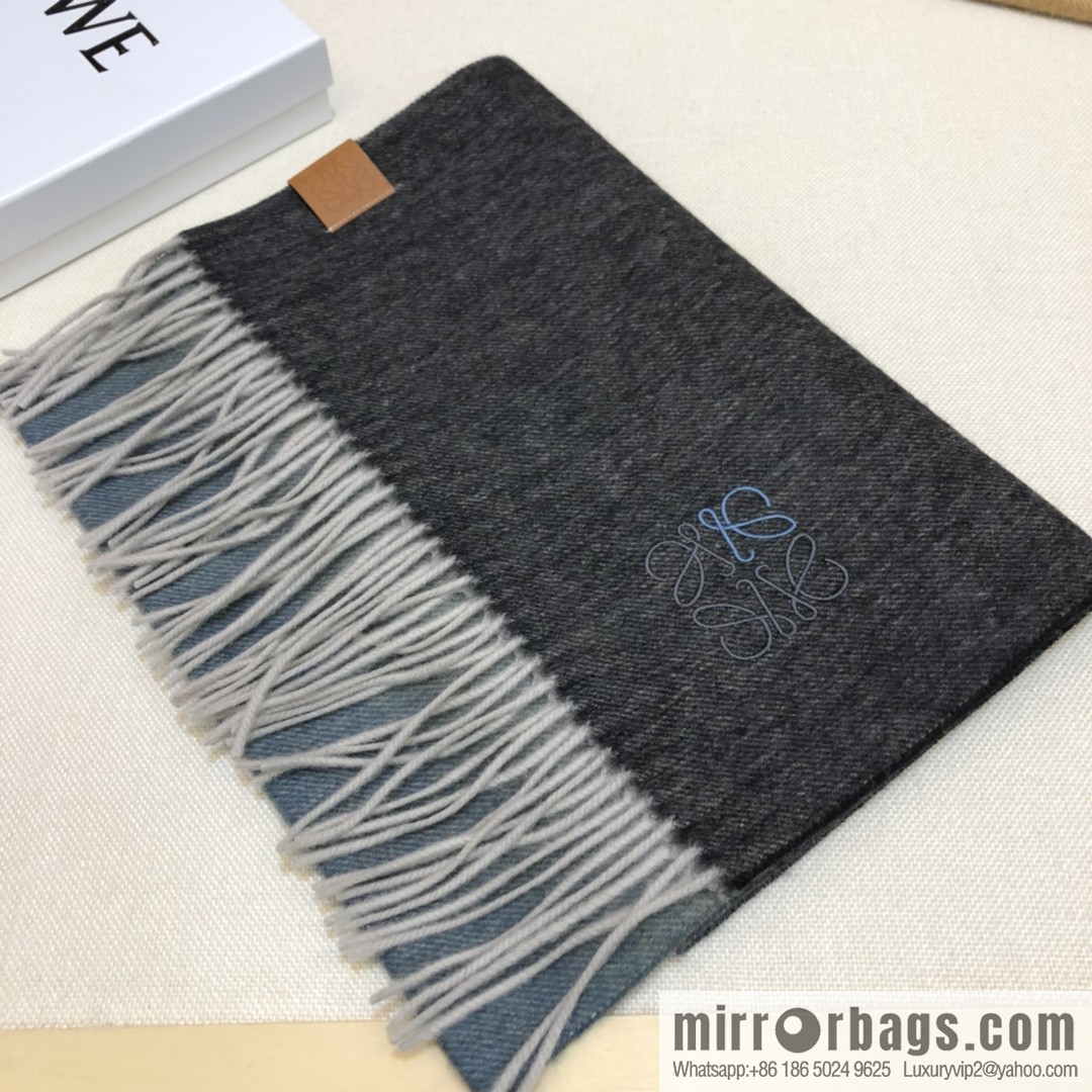 LOEWE gradual change scarf