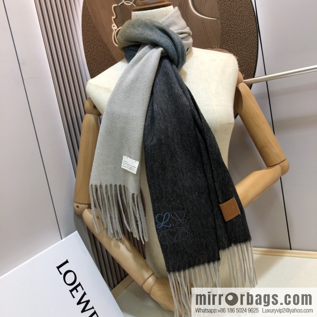 LOEWE gradual change scarf