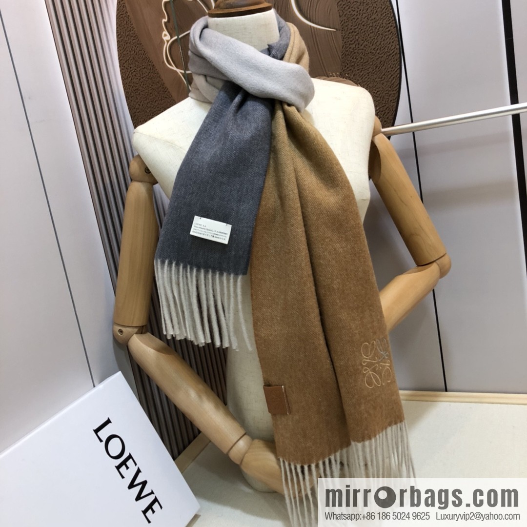 LOEWE gradual change scarf
