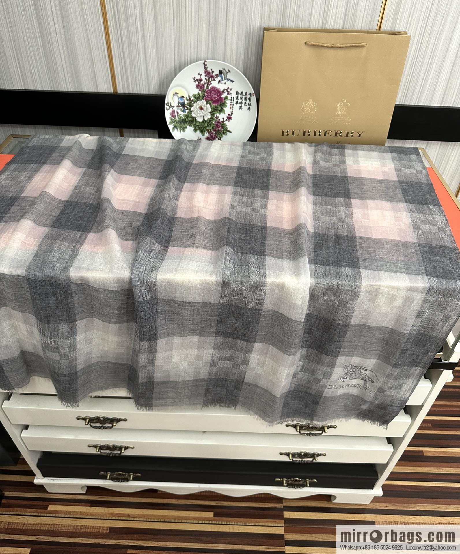 Burberry Inner Mongolia Cashmere Scarf