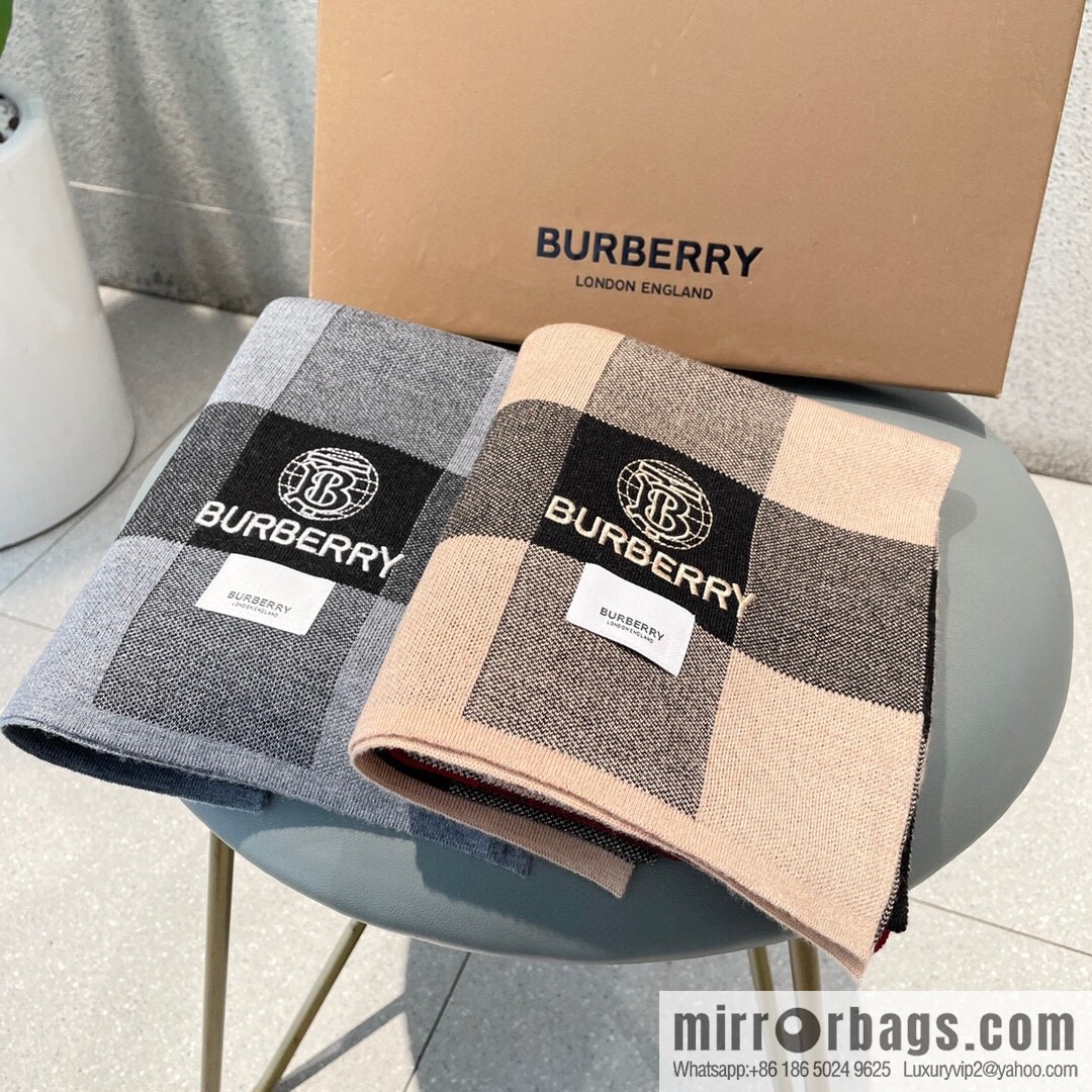 Burberry Burberry Classic War Horse 100% Imported Knitted Cashmere