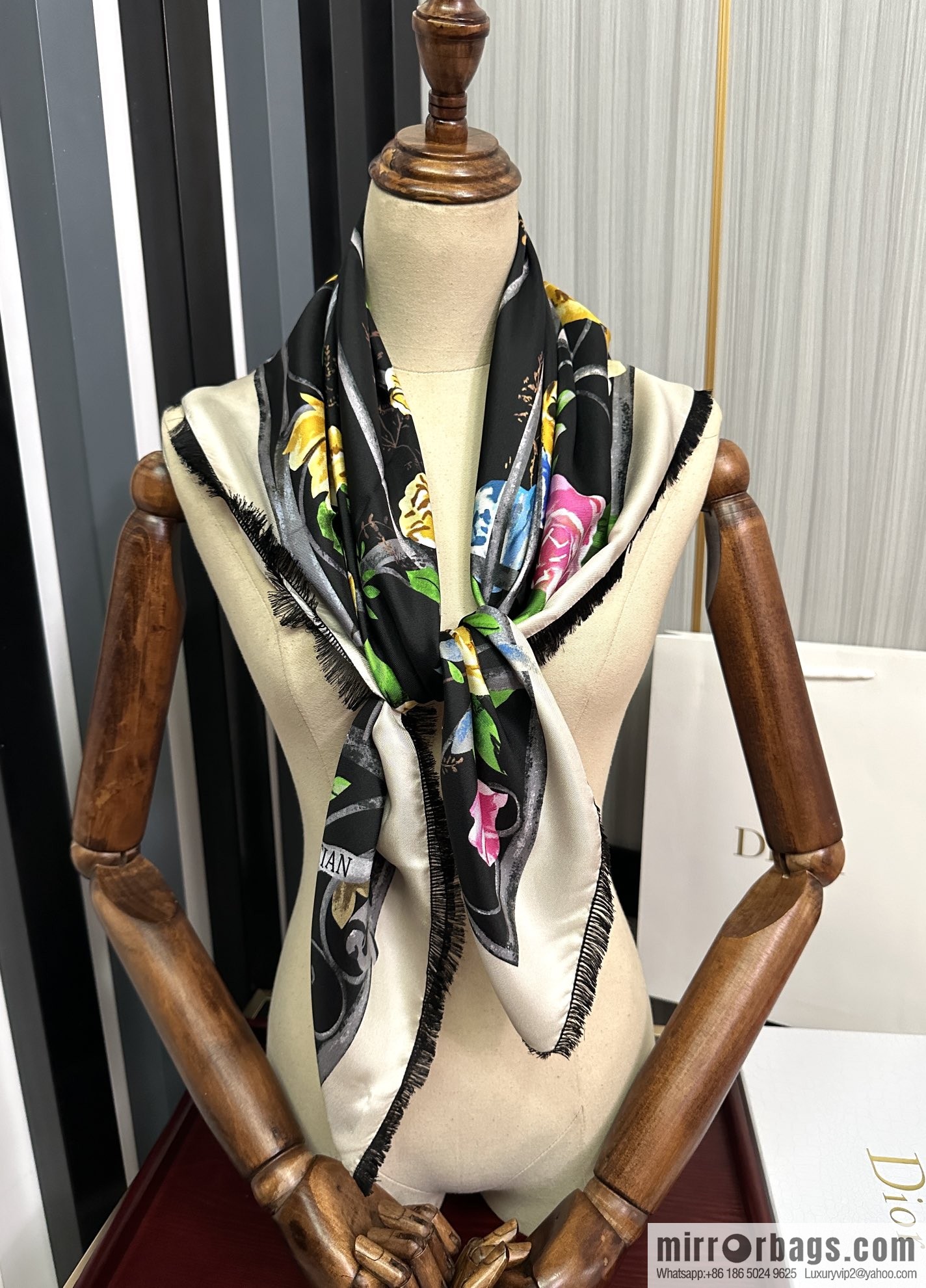 Dior City Garden 100% Top Twill Silk Square Towel