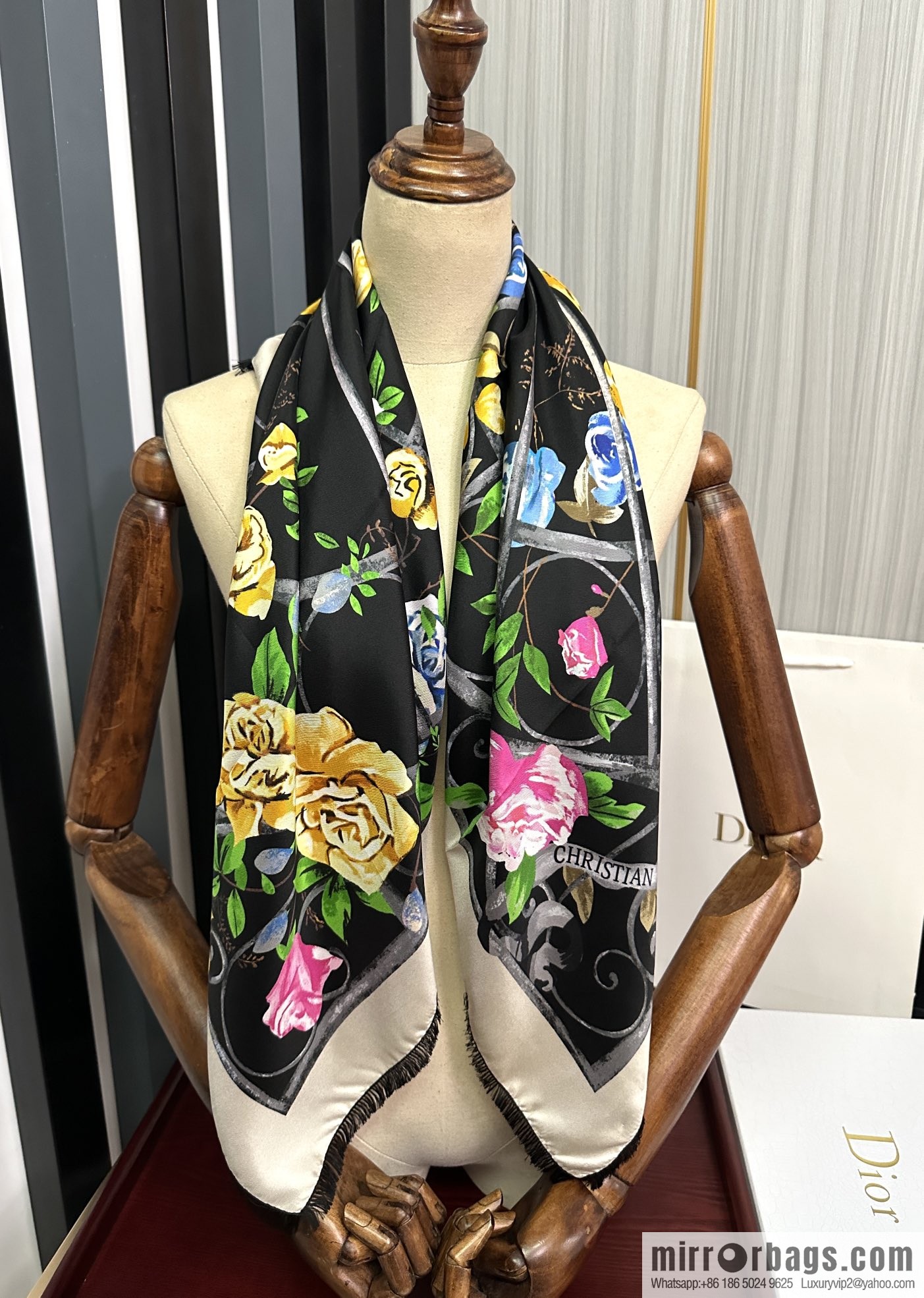 Dior City Garden 100% Top Twill Silk Square Towel