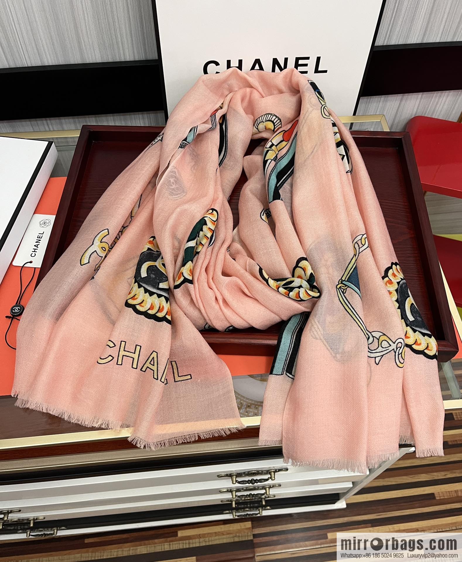 Chanel double c-sided ring velvet long towel