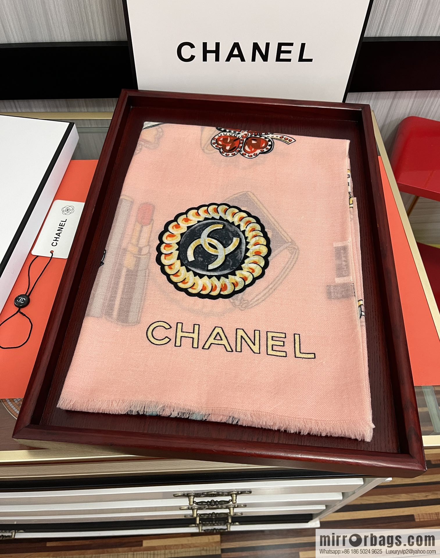 Chanel double c-sided ring velvet long towel