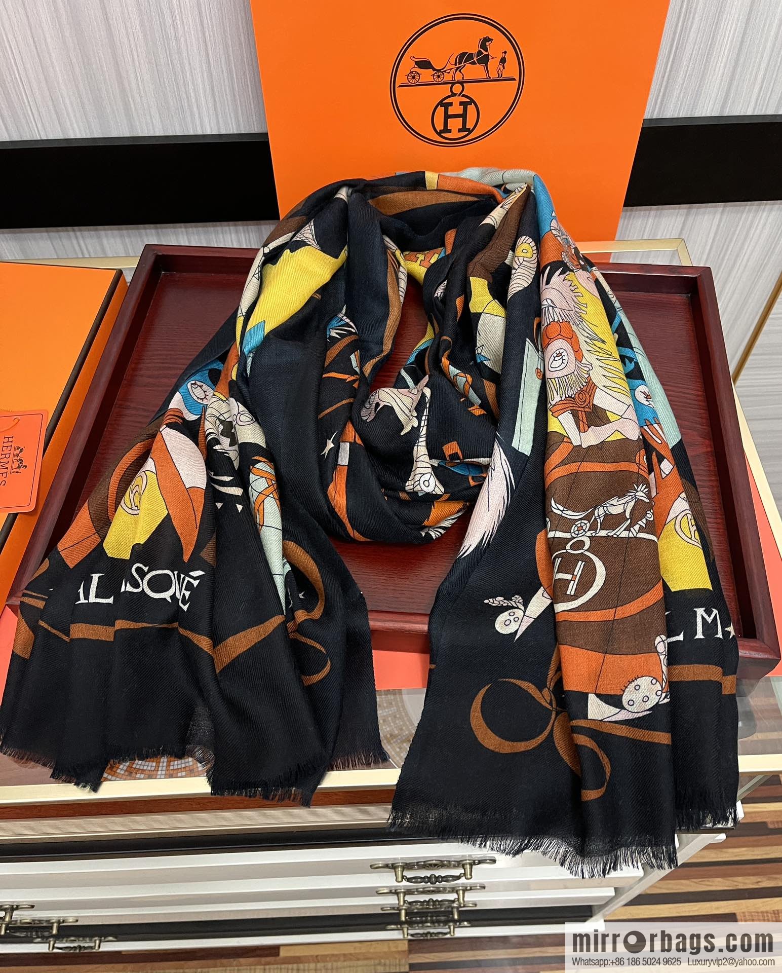 Hermes Hermes Ring Fleece Towel
