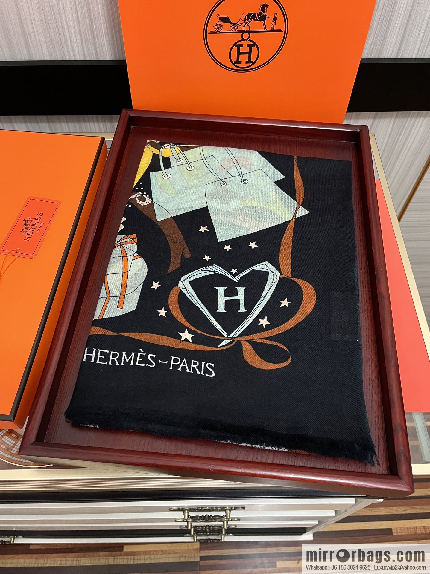 Hermes Hermes Ring Fleece Towel