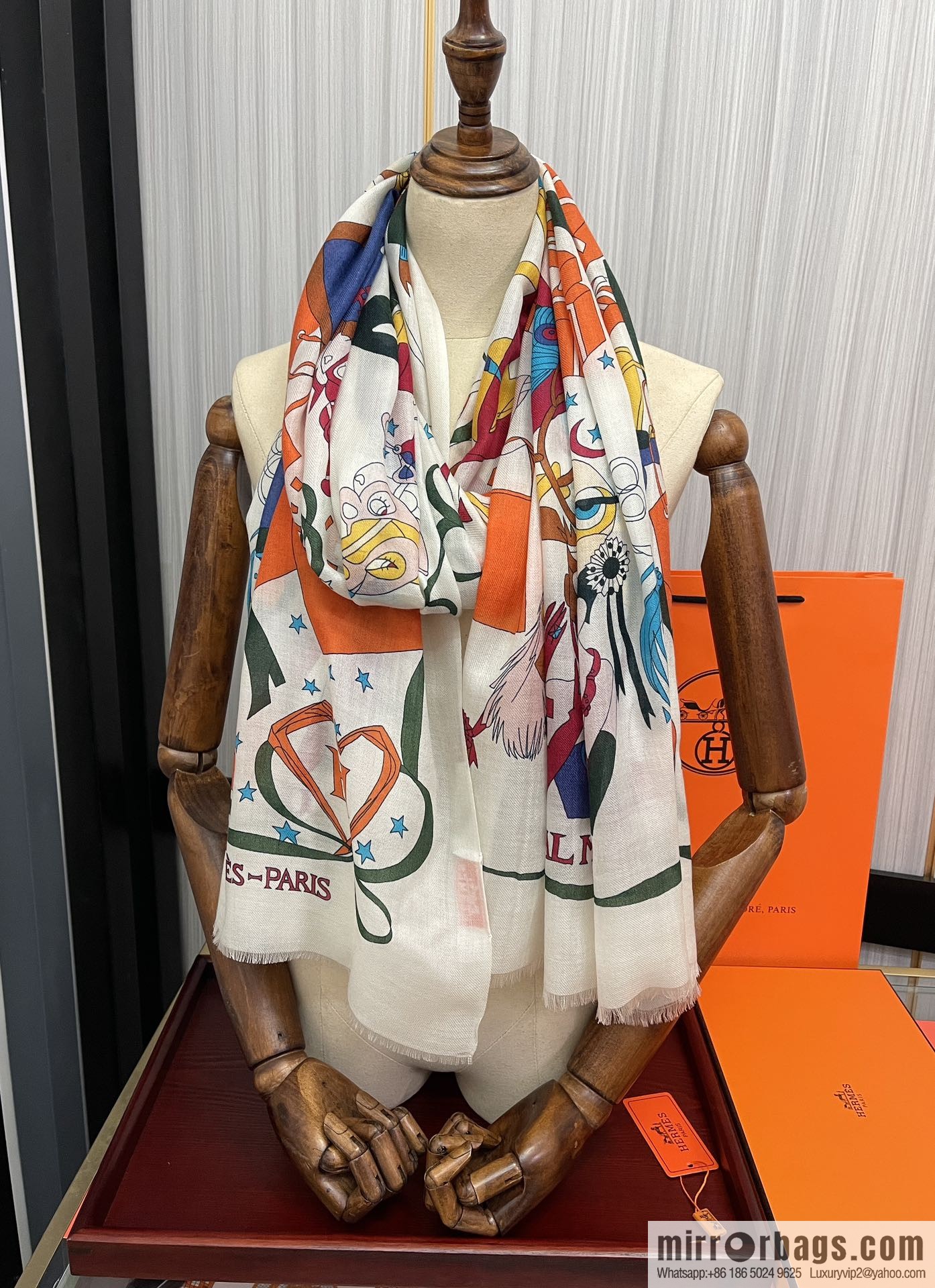 Hermes Hermes Ring Fleece Towel