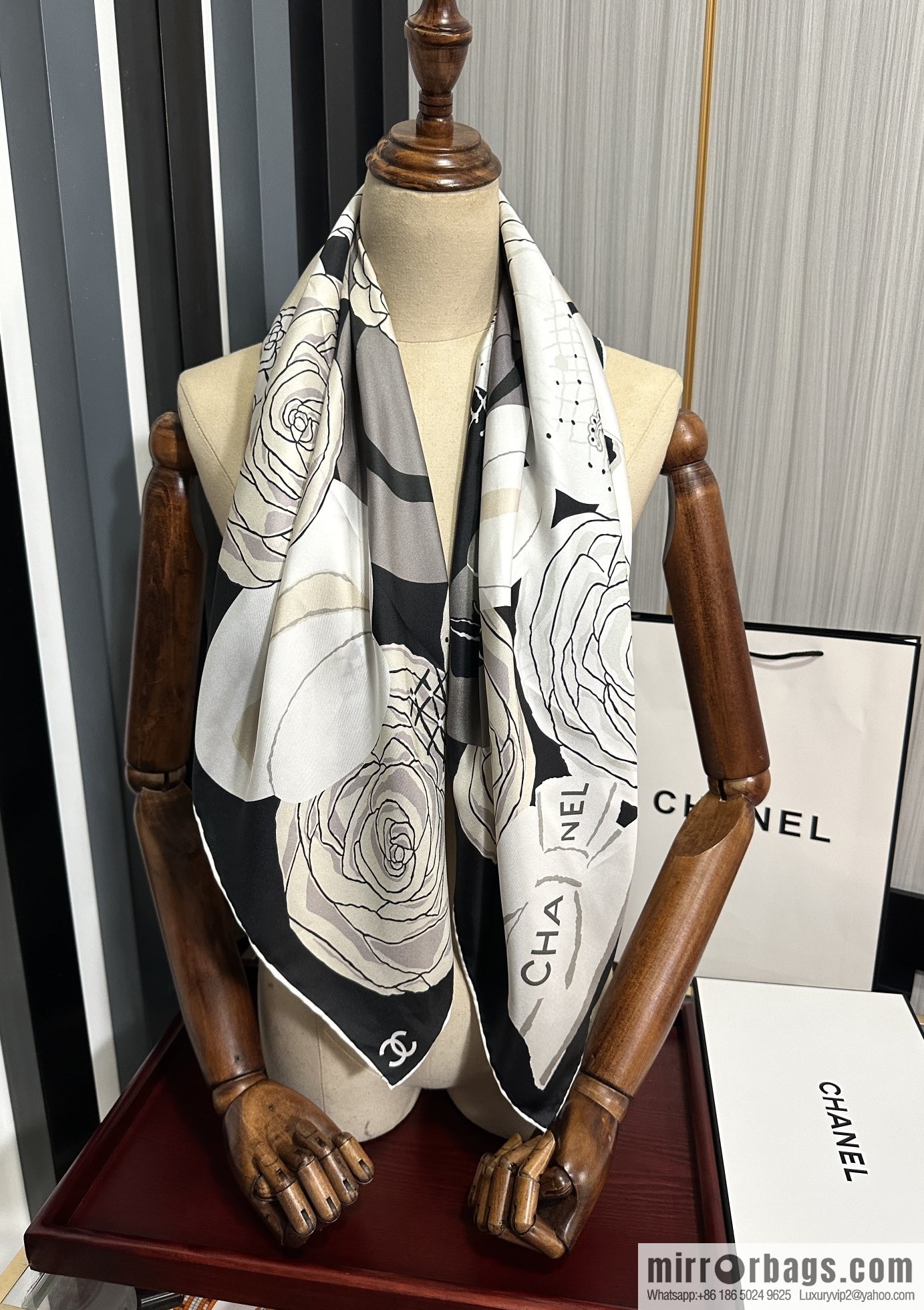 Chanel hat series 100% top twill silk scarf