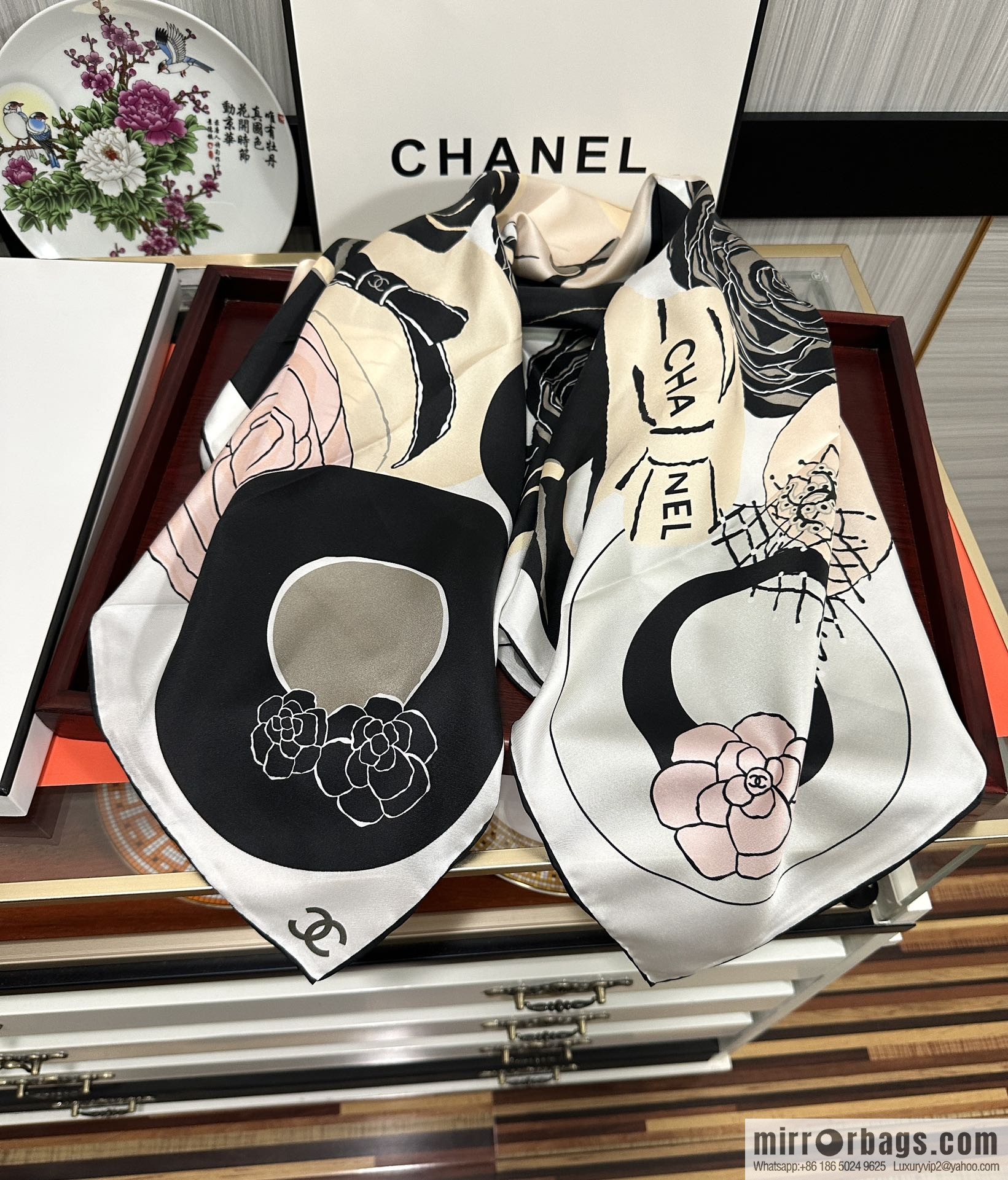 Chanel hat series 100% top twill silk scarf