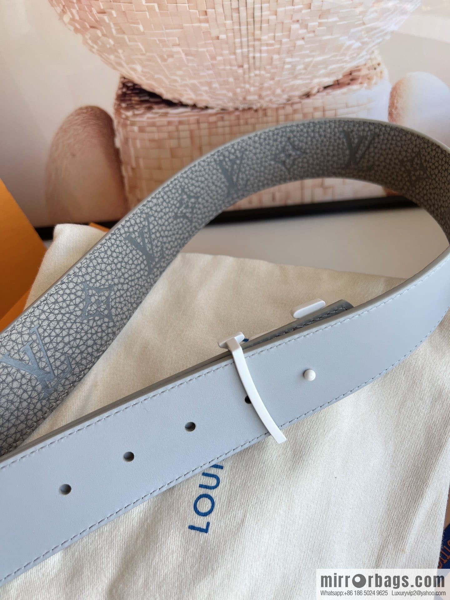 LV/Louis Vuitton Shape MNG Climbing Double Sided Belt 40mm