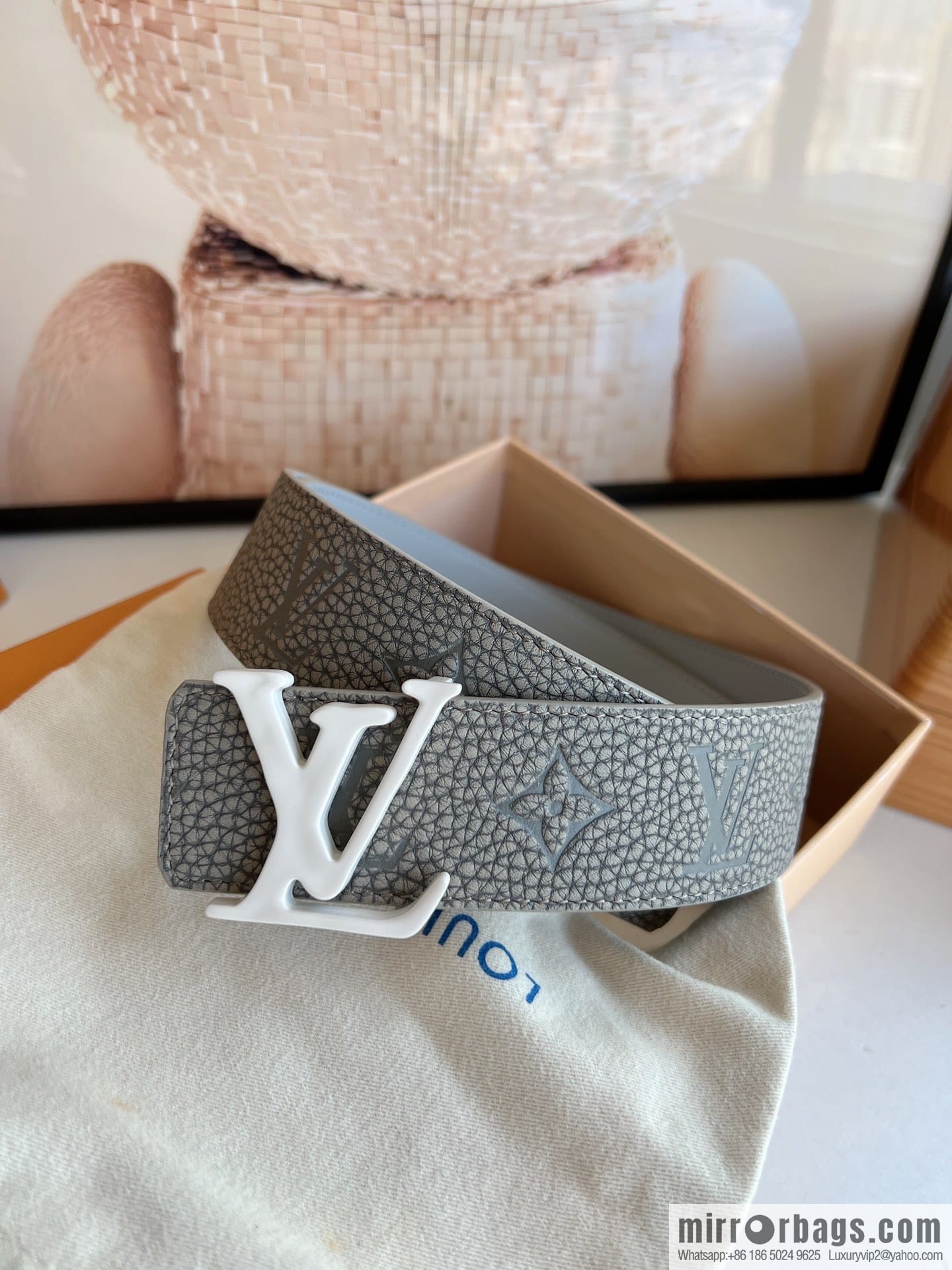 LV/Louis Vuitton Shape MNG Climbing Double Sided Belt 40mm