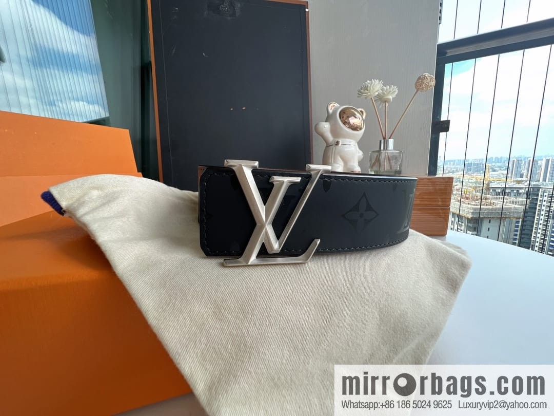 LV/Louis Vuitton, black flower men's double-sided PYRAMIDE calfskin brown belt