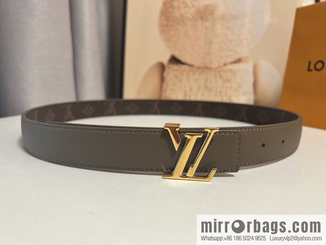 Louis Vuitton, women's double-sided belt 30mm