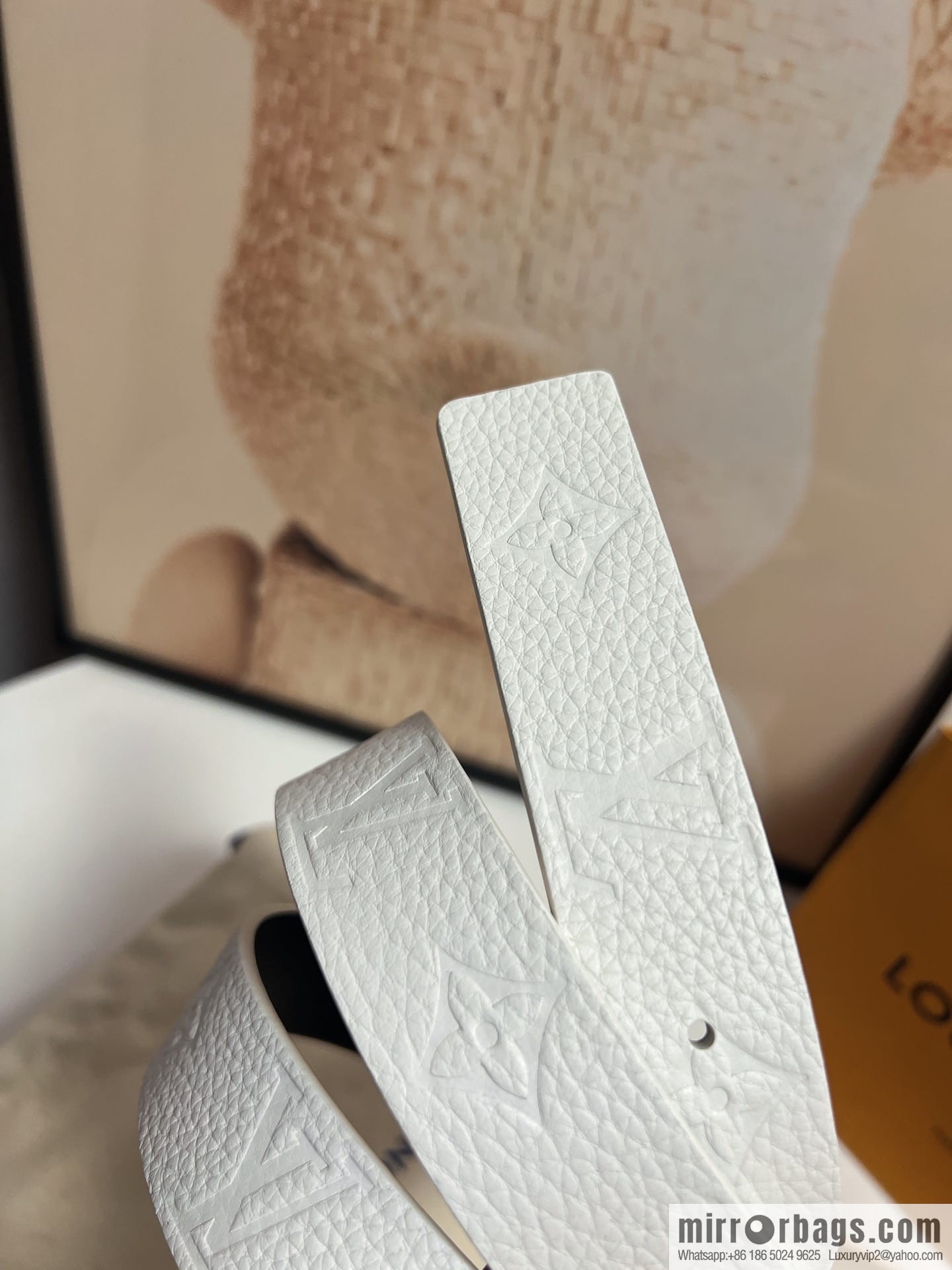 Louis Vuitton, women's double-sided belt 30mm
