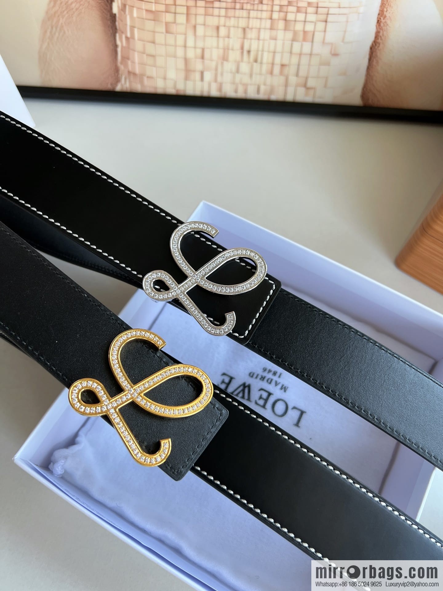 Loewe stainless steel logo inlaid diamond buckle combined with the first layer of cowhide double-sided external boutique belt 3.8cm