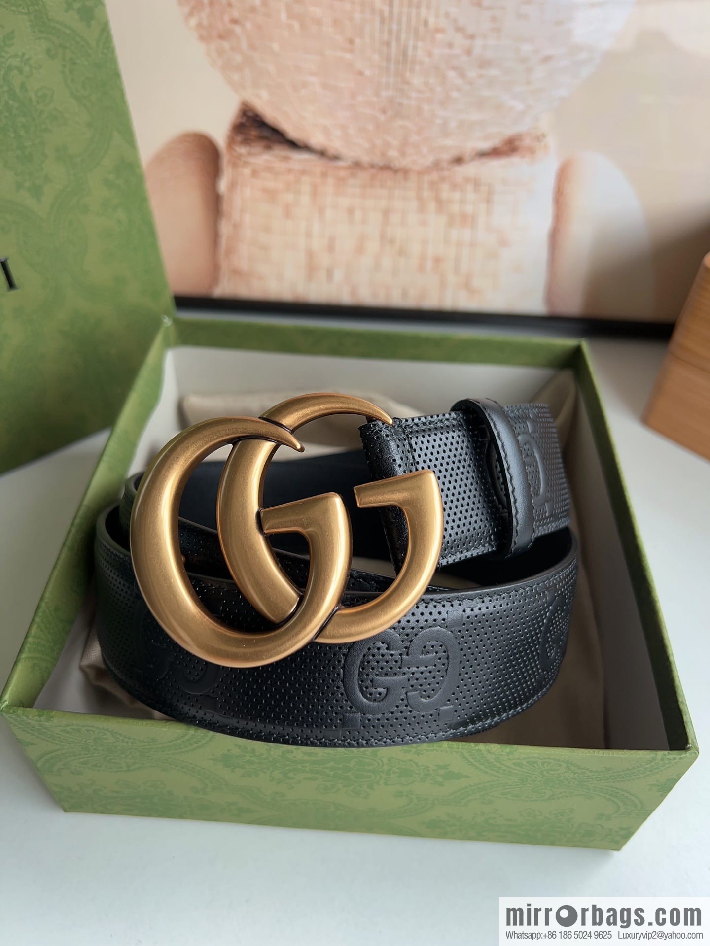Gucci Gucci, first layer calfskin embossed GG men's 4.0cm belt