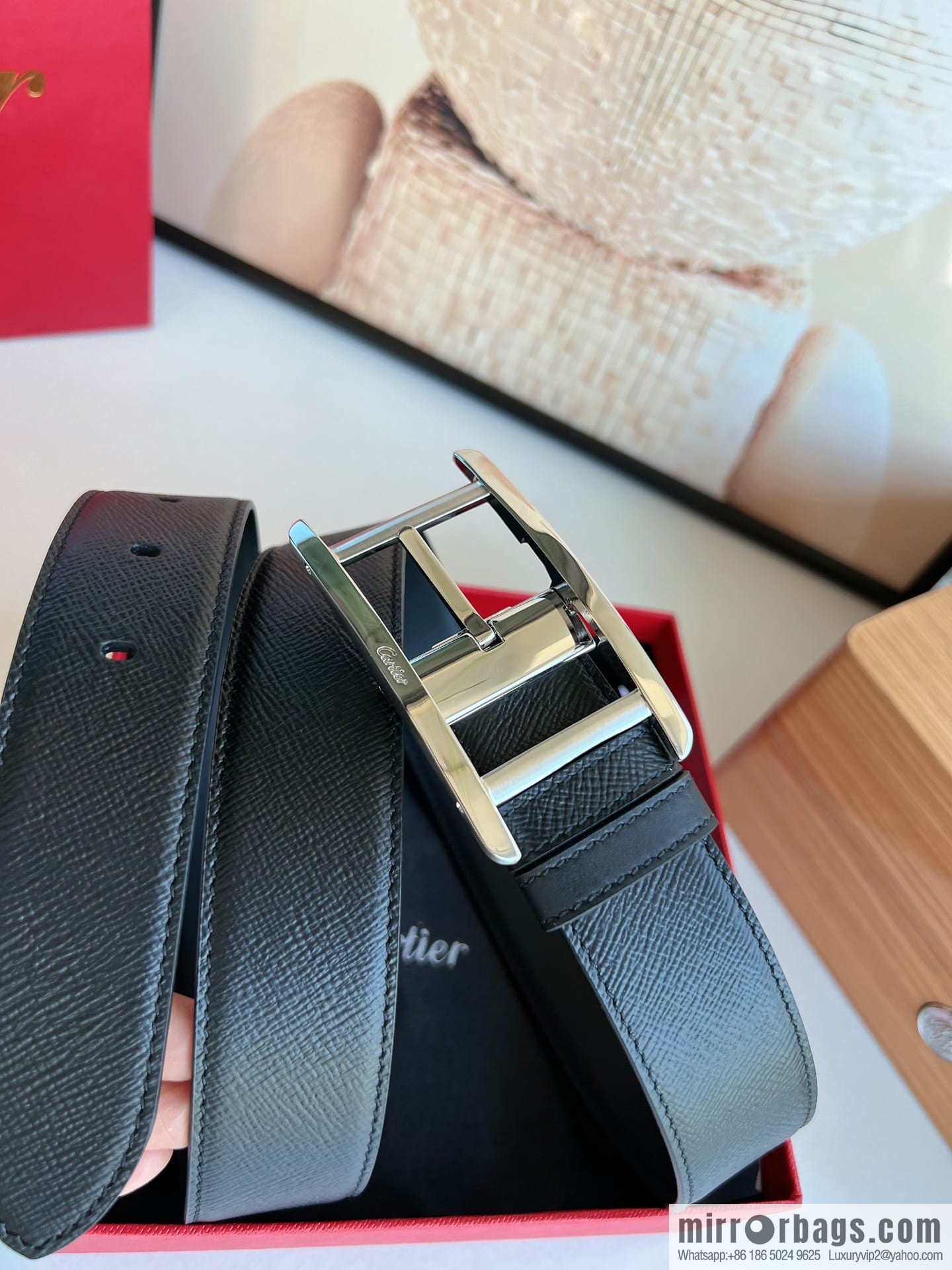 Cartier, double-sided men's belt in textured grey cowhide