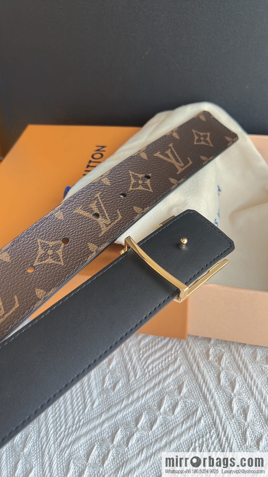 LV/Louis Vuitton, Classic Monogram Dove Double Sided Belt 4.0cm