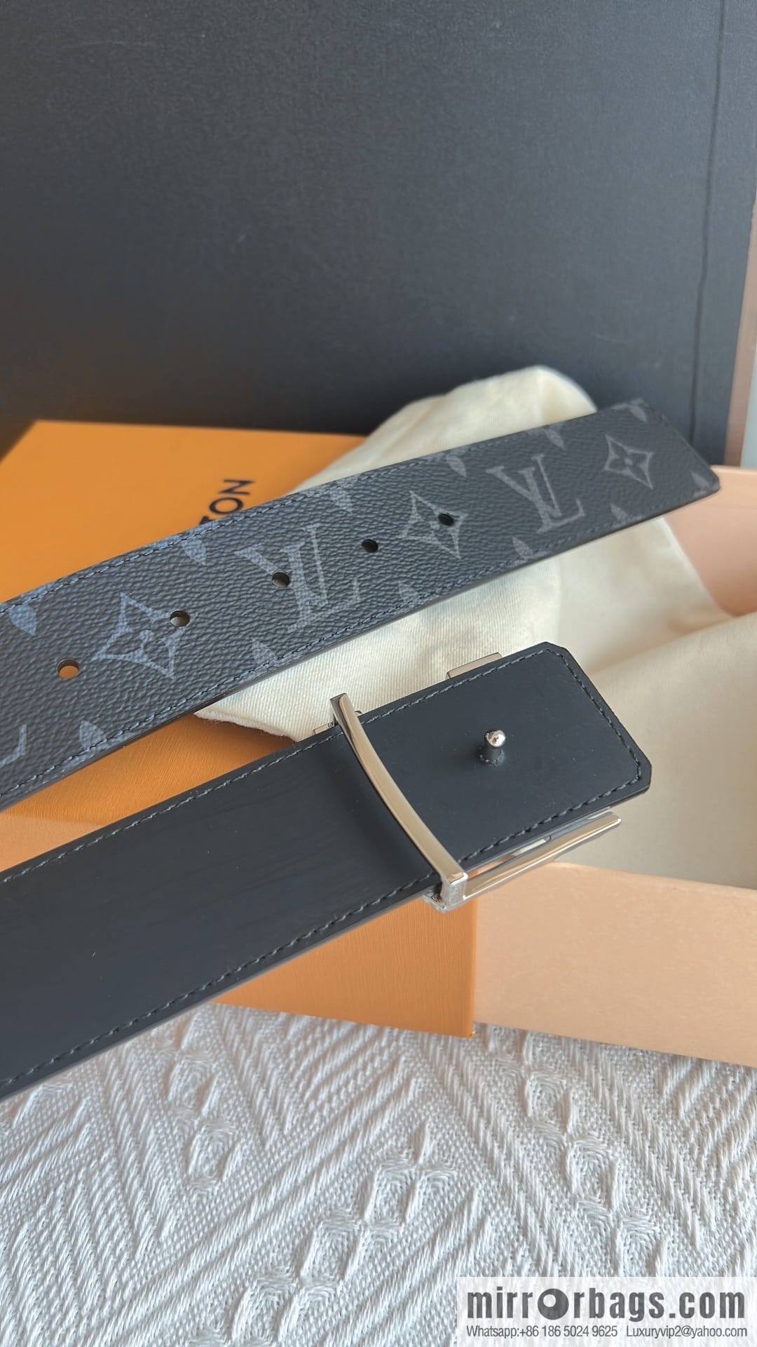 LV/Louis Vuitton, Classic Monogram Dove Double Sided Belt 4.0cm