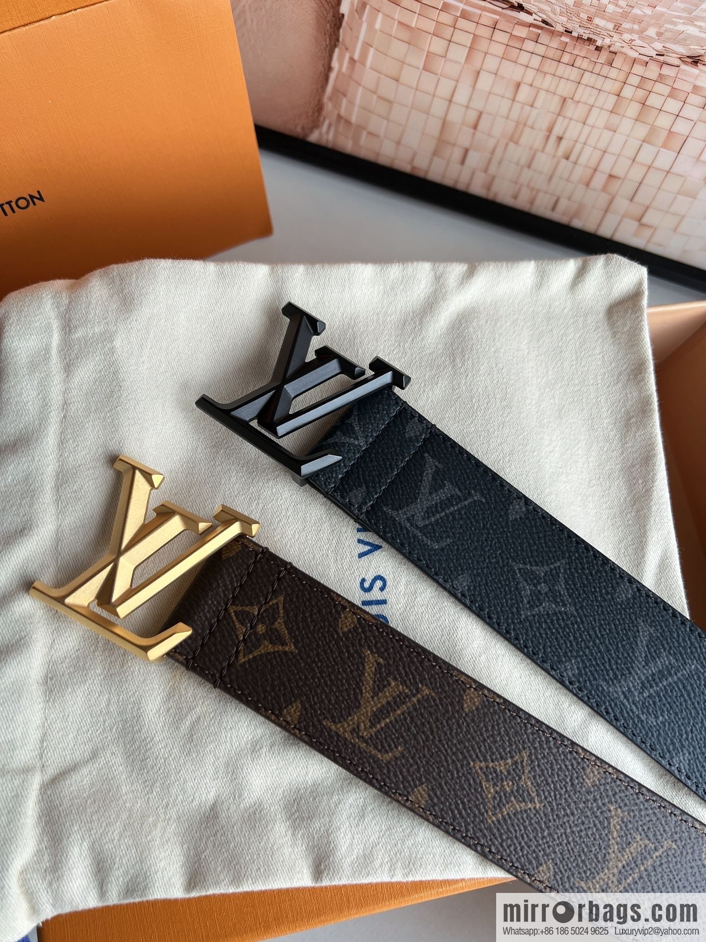 LV/Louis Vuitton LV PYRAMIDE 40 mm belt