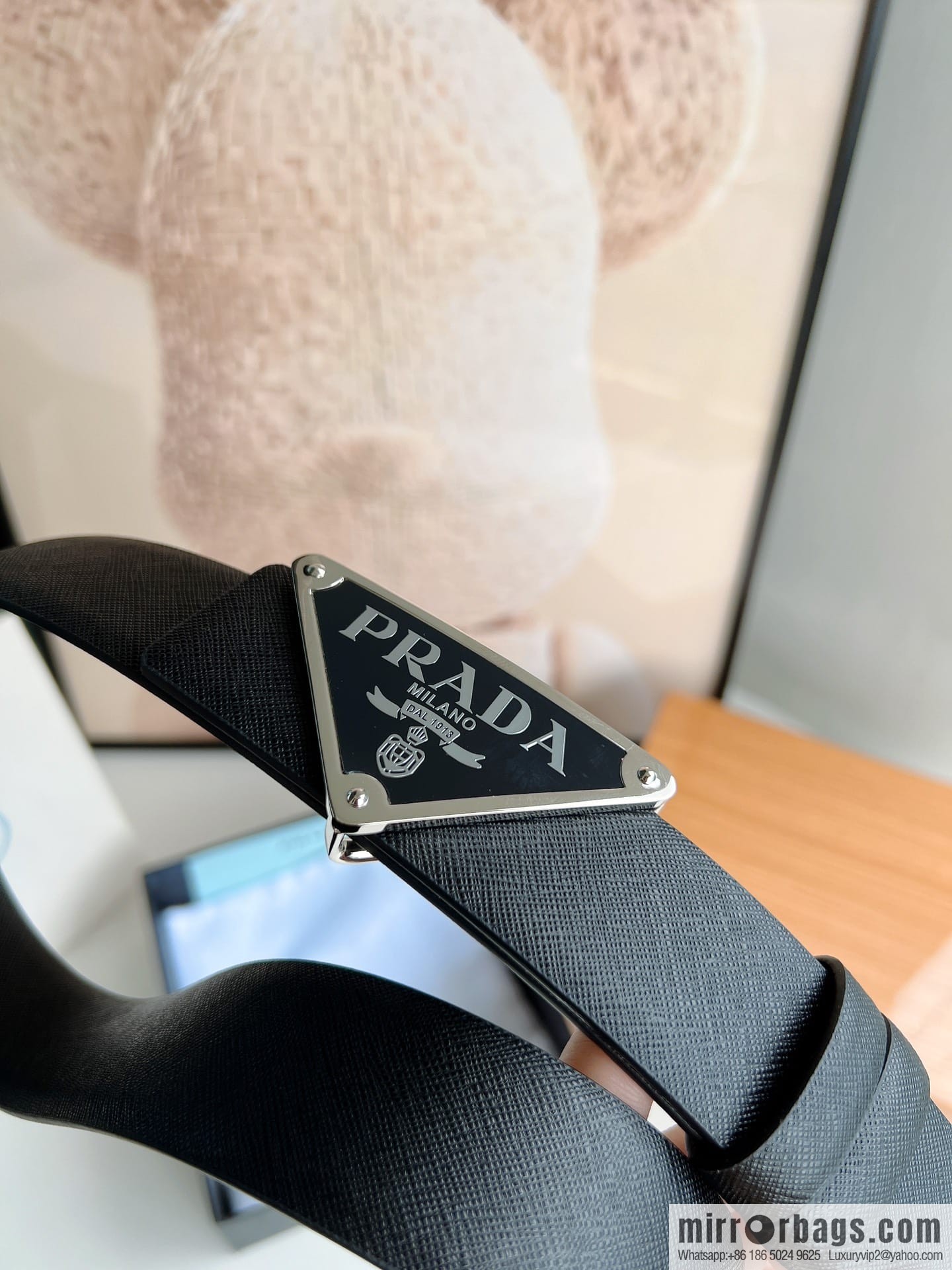 Prada, men's logo metal buckle cowhide belt width: 3.5cm