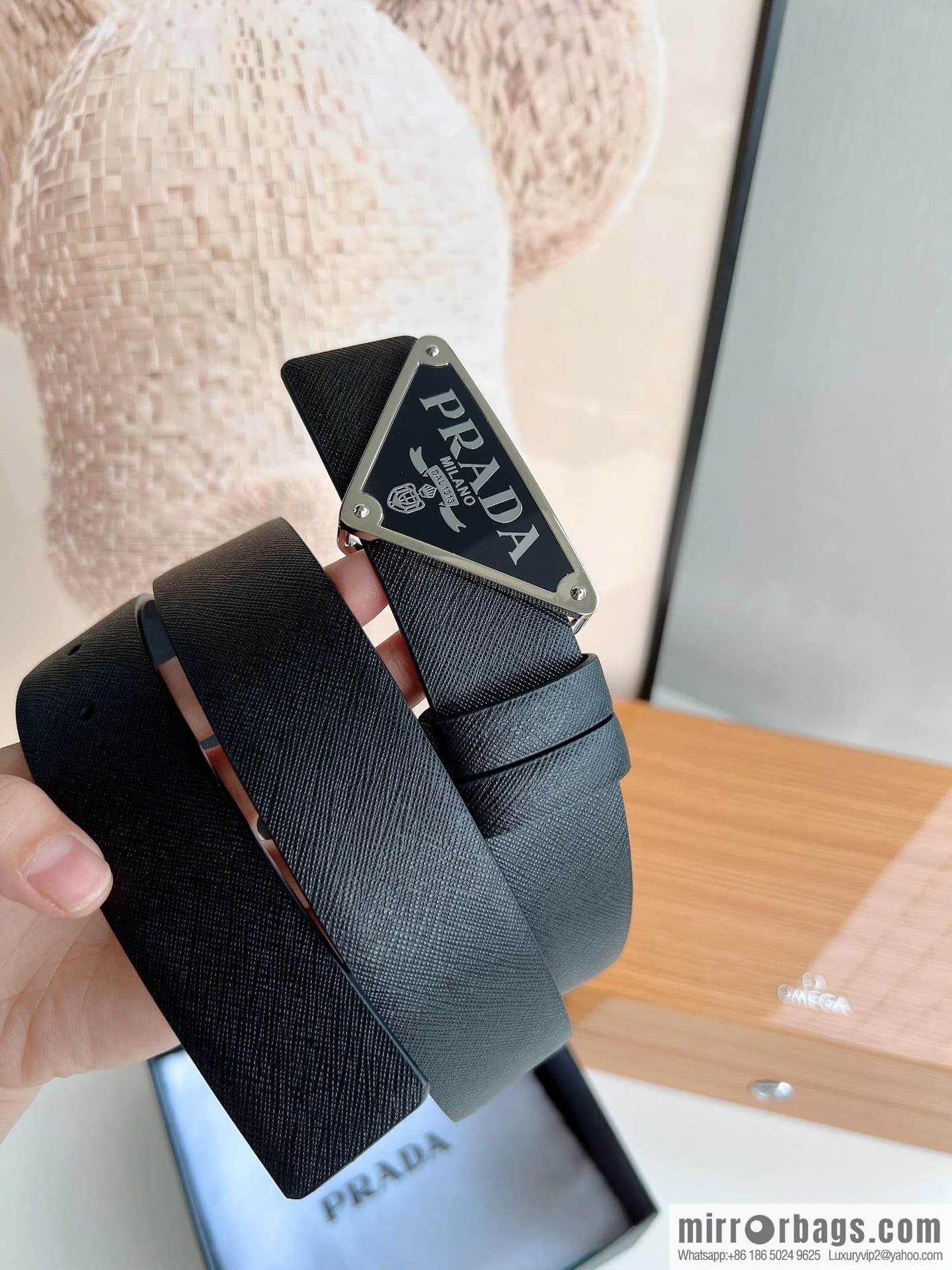 Prada, men's logo metal buckle cowhide belt width: 3.5cm