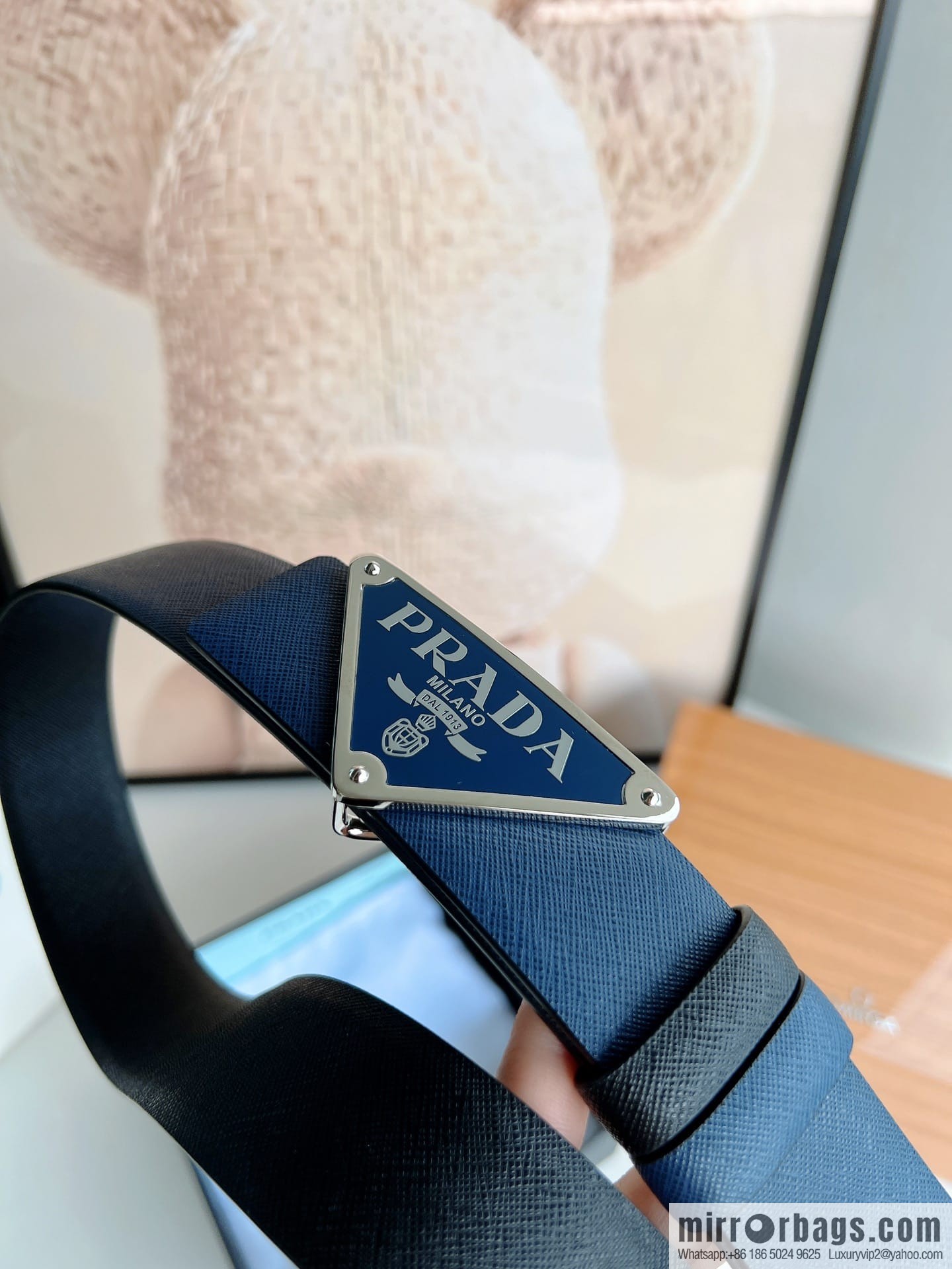 Prada, men's logo metal buckle cowhide belt width: 3.5cm