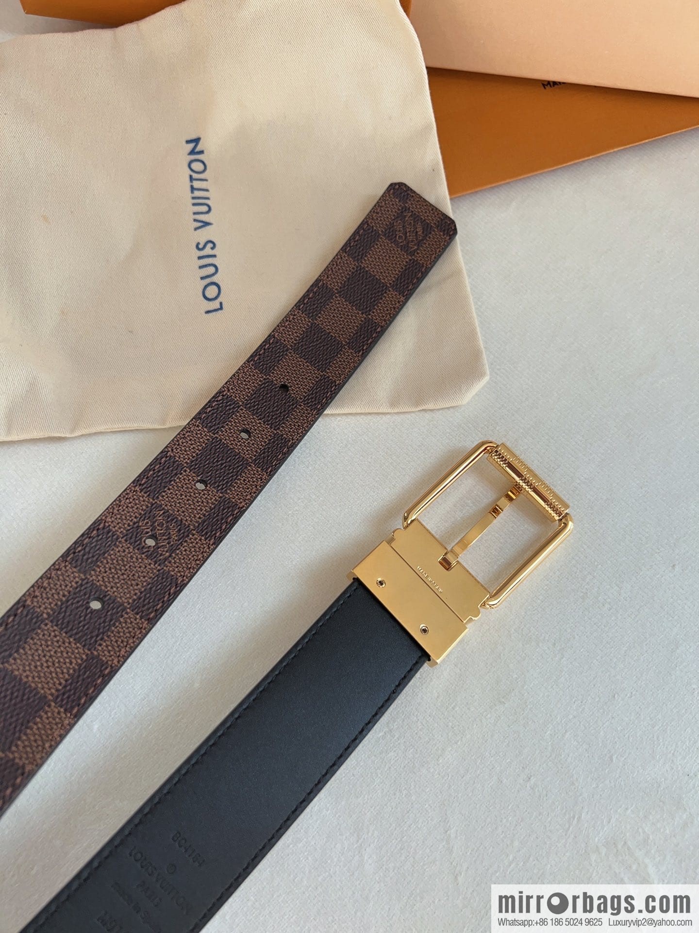 LV/Louis Vuitton, cowhide-lined men's 35mm belt