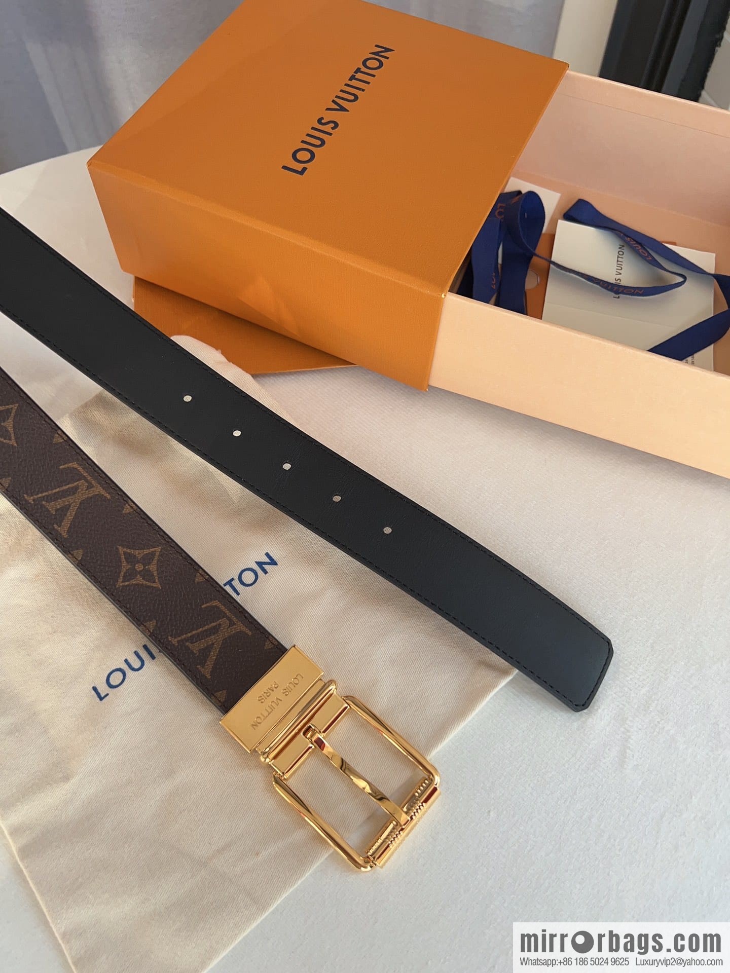 LV/Louis Vuitton, cowhide-lined men's 35mm belt
