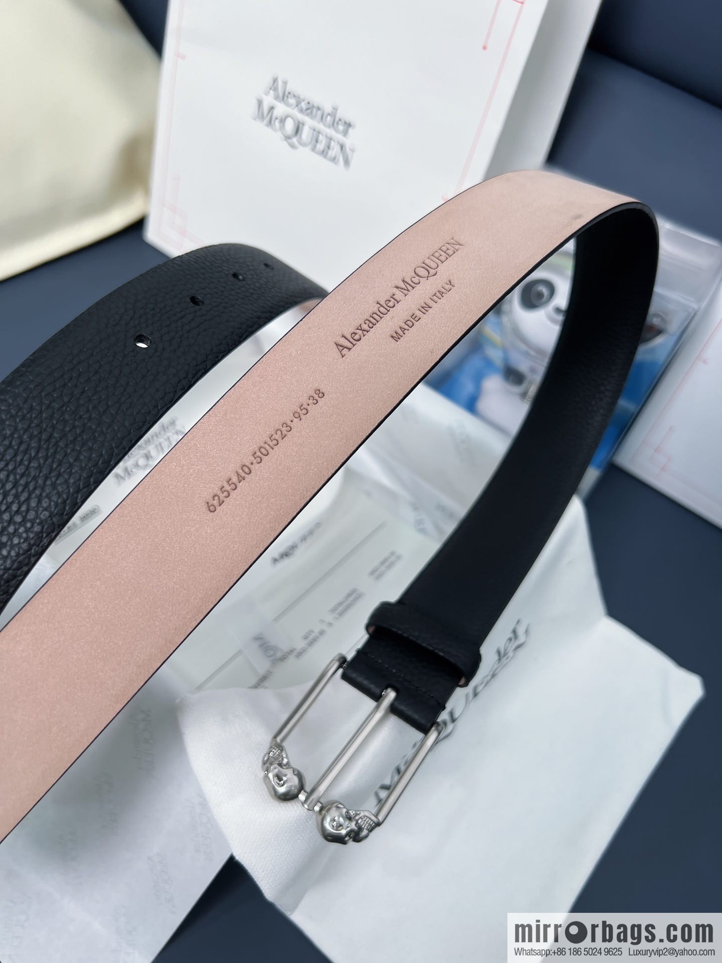 McQueen, first layer cowhide lychee texture gold-filled belt marked metal buckle men's belt
