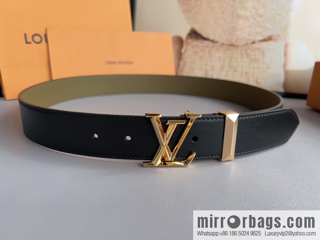 LV/Louis Vuitton, soft cowhide LV Pyramide belt