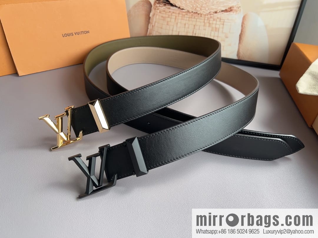 LV/Louis Vuitton, soft cowhide LV Pyramide belt