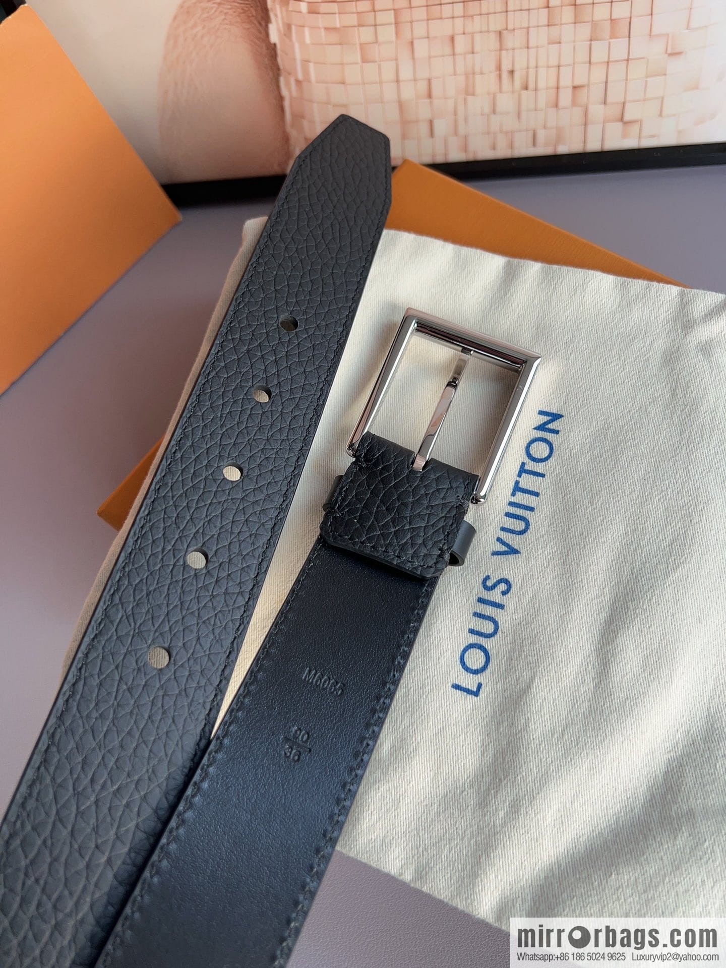 LV/Louis Vuitton, Metal Buckle Men's 35mm Vendome Belt