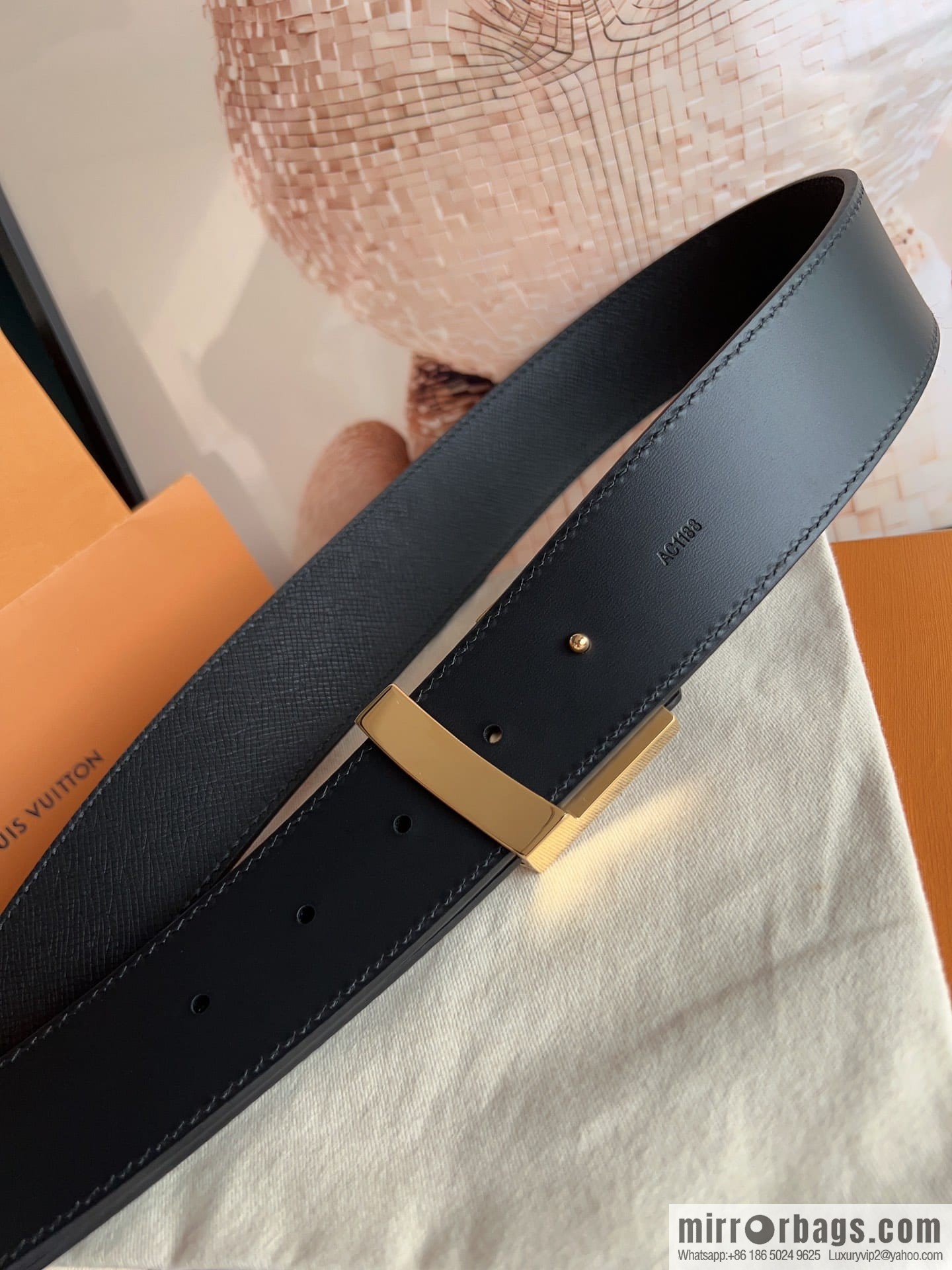 LV/Louis Vuitton, Italy imported high-quality leather hardware men's 4.0cm belt