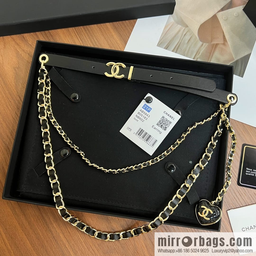 New ☑️ Chanel love peach heart black leather rope waist chain belt
