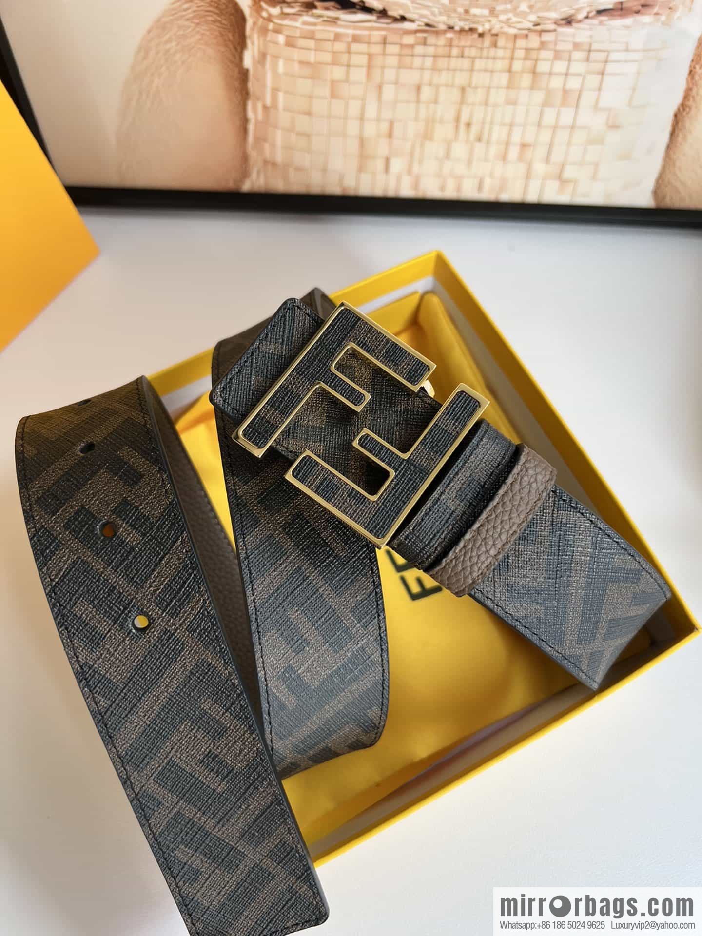 FENDI's latest extraordinary creative gradual change printing dark blue double FF cowhide belt 4.0cm