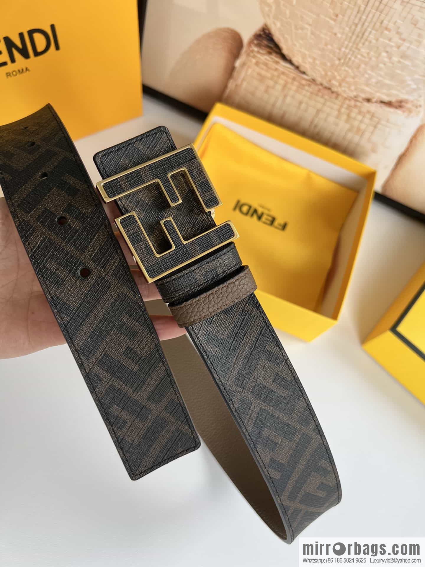 FENDI's latest extraordinary creative gradual change printing dark blue double FF cowhide belt 4.0cm