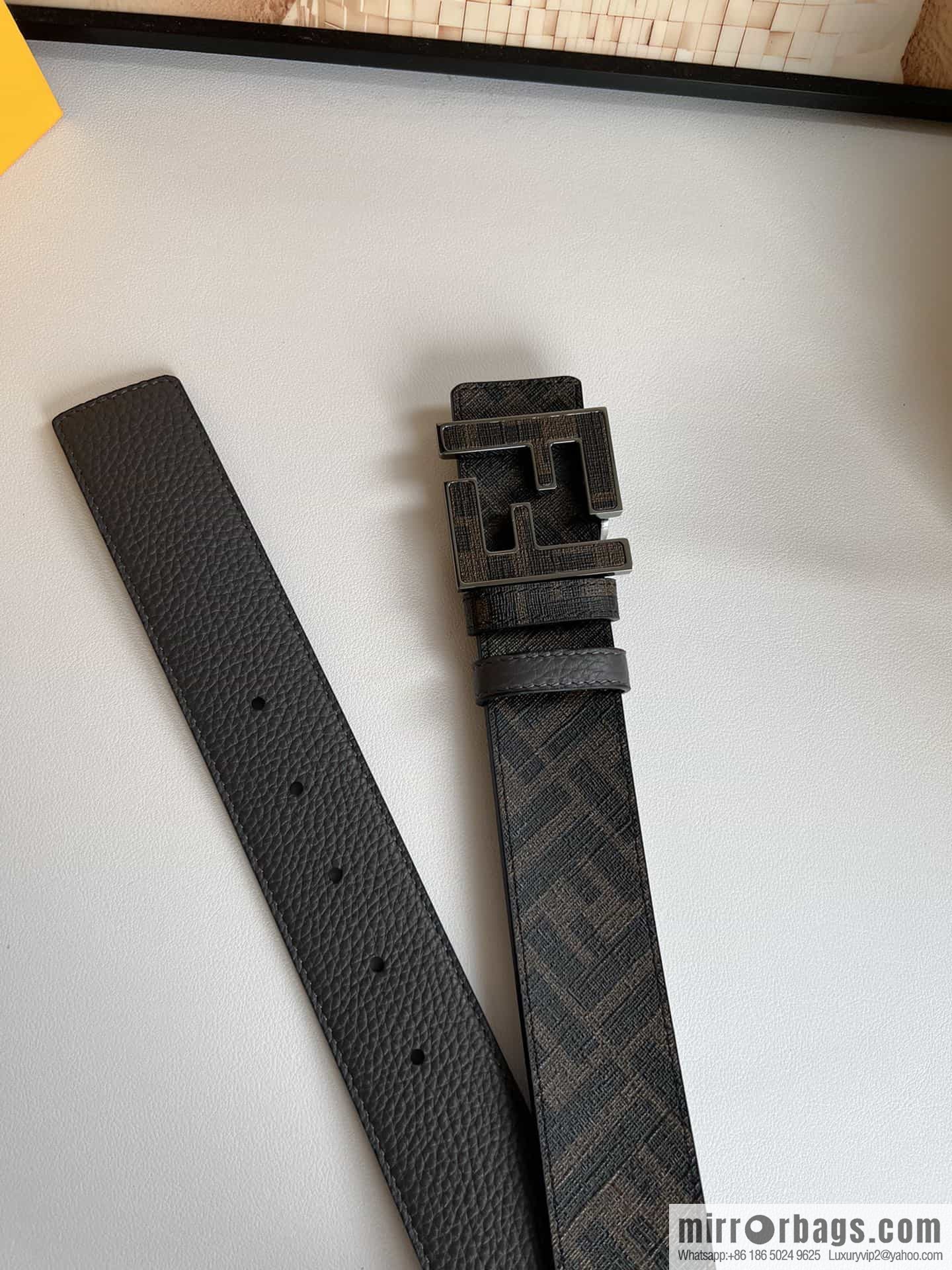FENDI's latest extraordinary creative gradual change printing dark blue double FF cowhide belt 4.0cm
