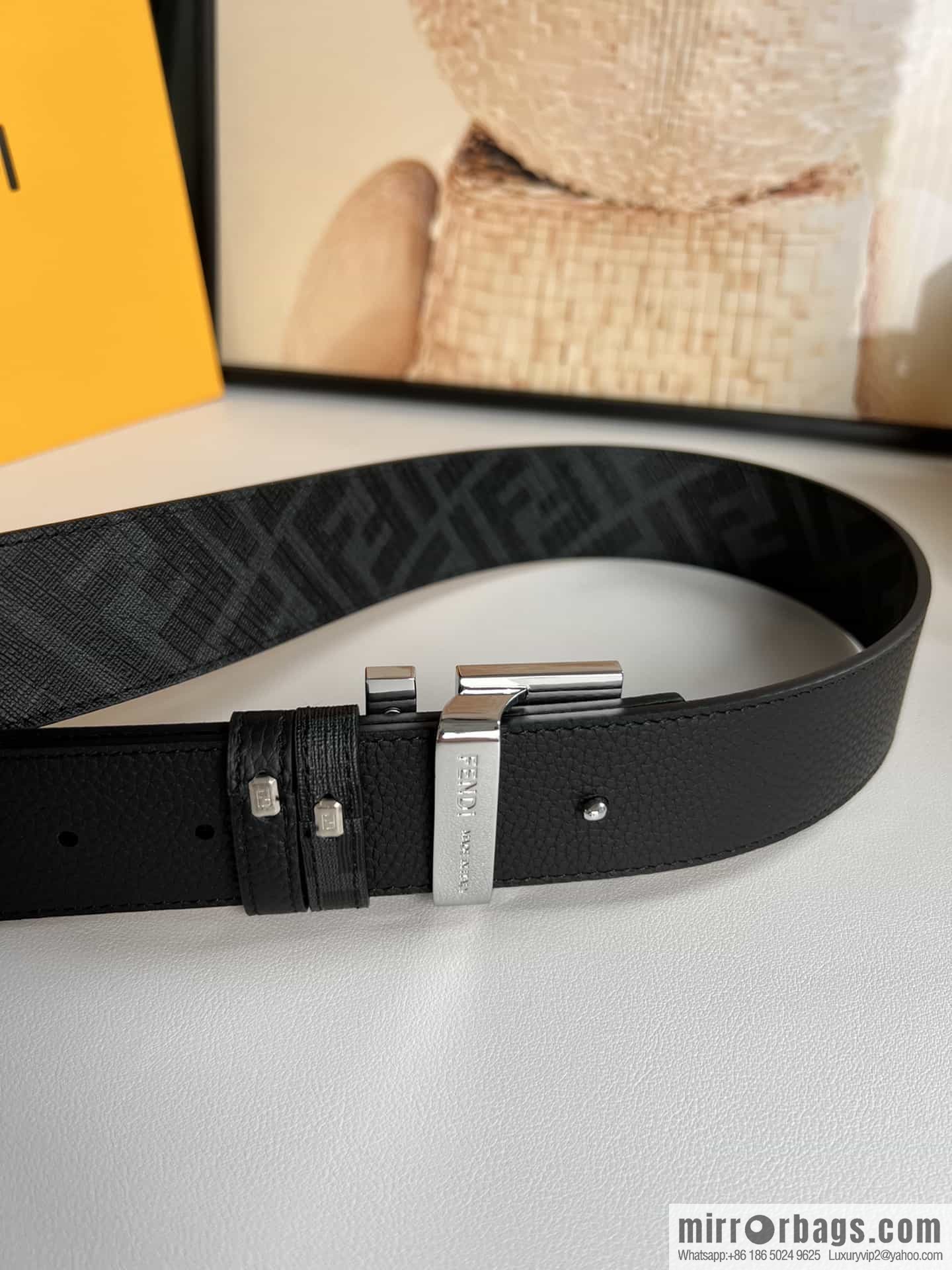 FENDI's latest extraordinary creative gradual change printing dark blue double FF cowhide belt 4.0cm