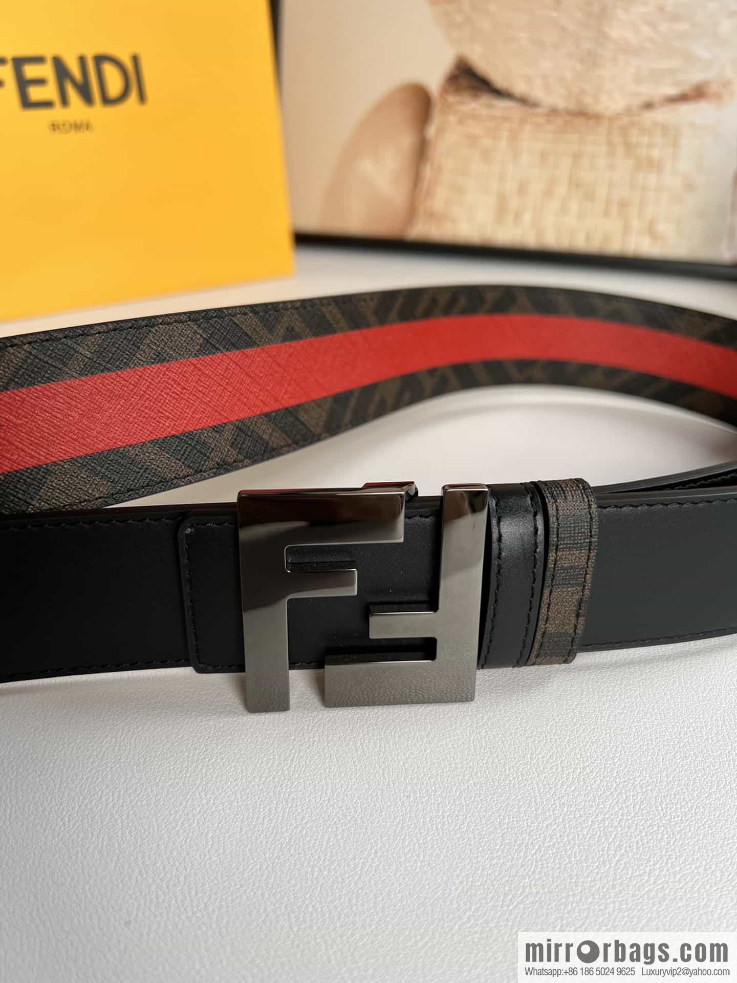 FENDI's latest extraordinary creative gradual change printing dark blue double FF cowhide belt 4.0cm