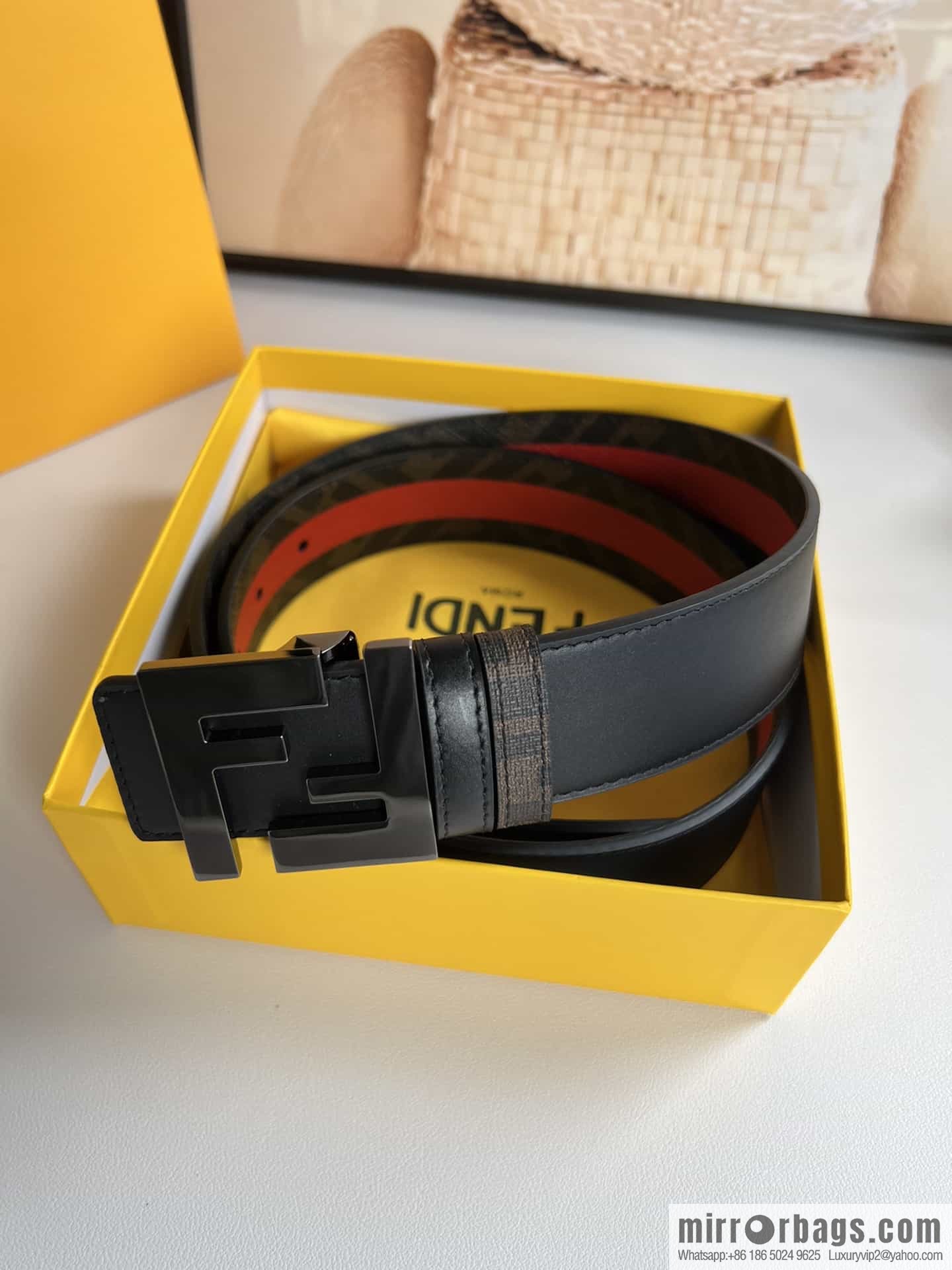 FENDI's latest extraordinary creative gradual change printing dark blue double FF cowhide belt 4.0cm