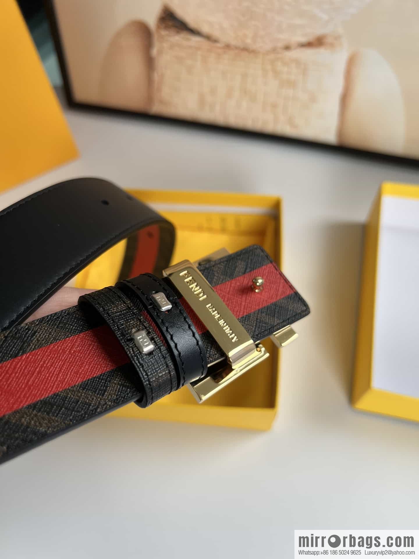 FENDI's latest extraordinary creative gradual change printing dark blue double FF cowhide belt 4.0cm