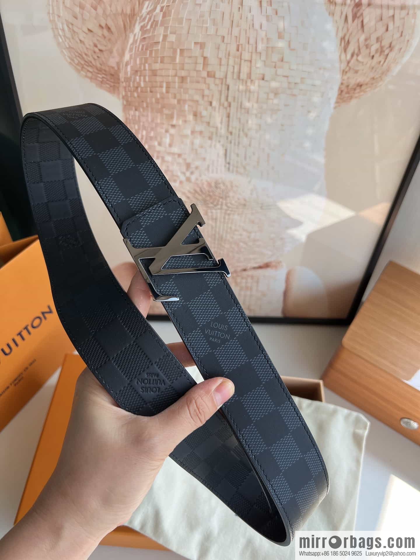 LV/Louis Vuitton, letter logo metal imported cowhide double-sided men's belt 40mm