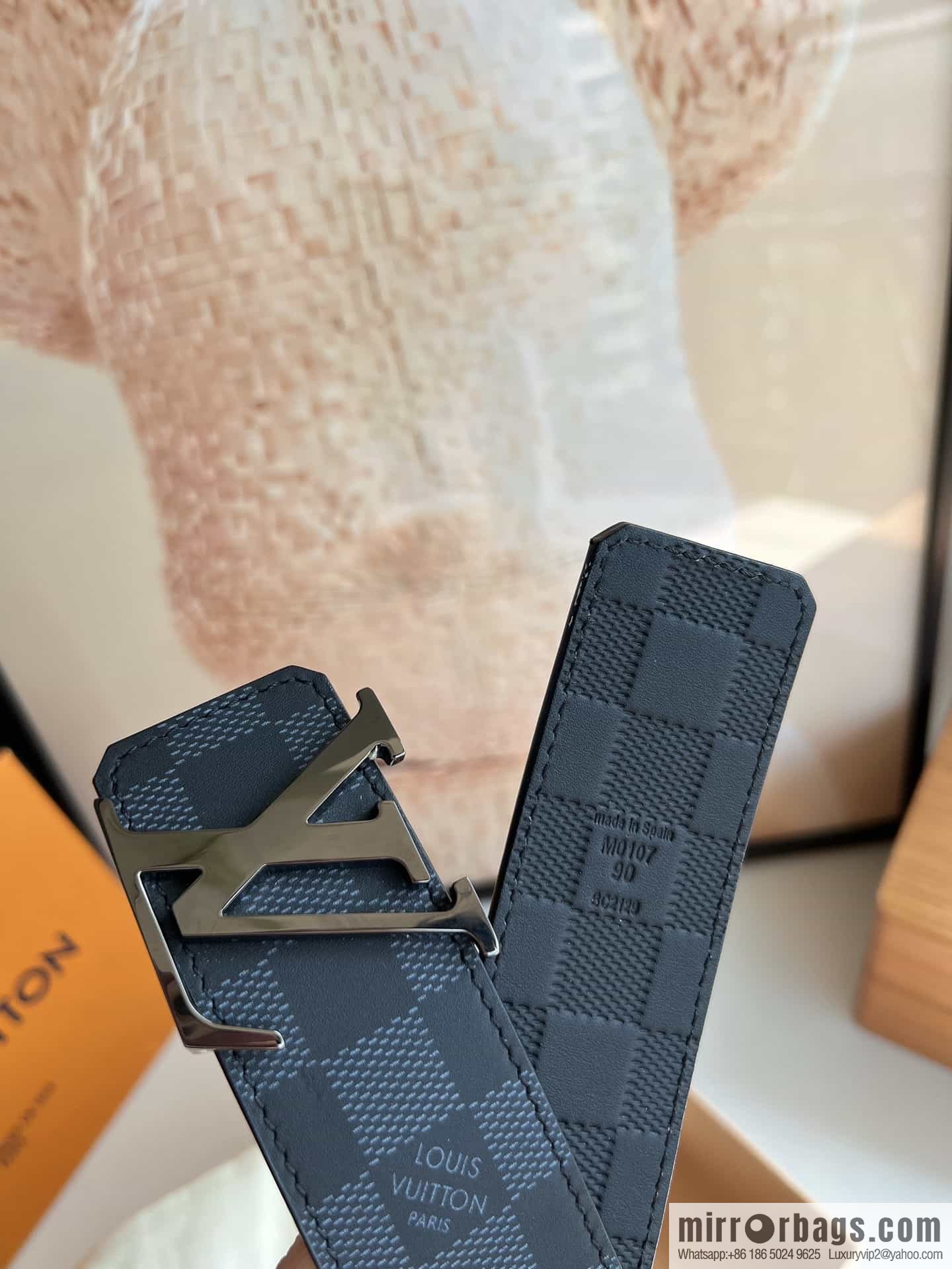 LV/Louis Vuitton, letter logo metal imported cowhide double-sided men's belt 40mm