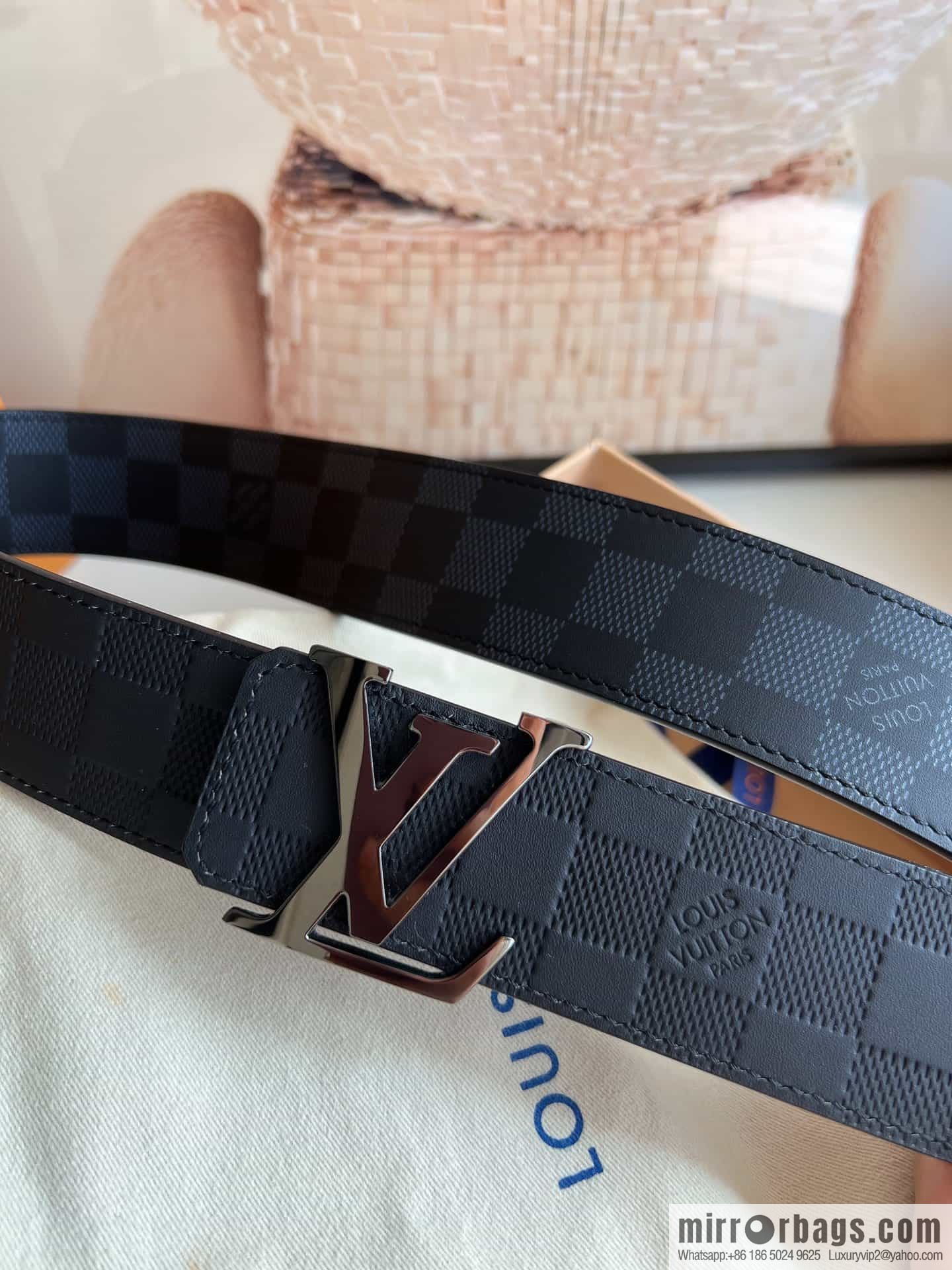 LV/Louis Vuitton, letter logo metal imported cowhide double-sided men's belt 40mm