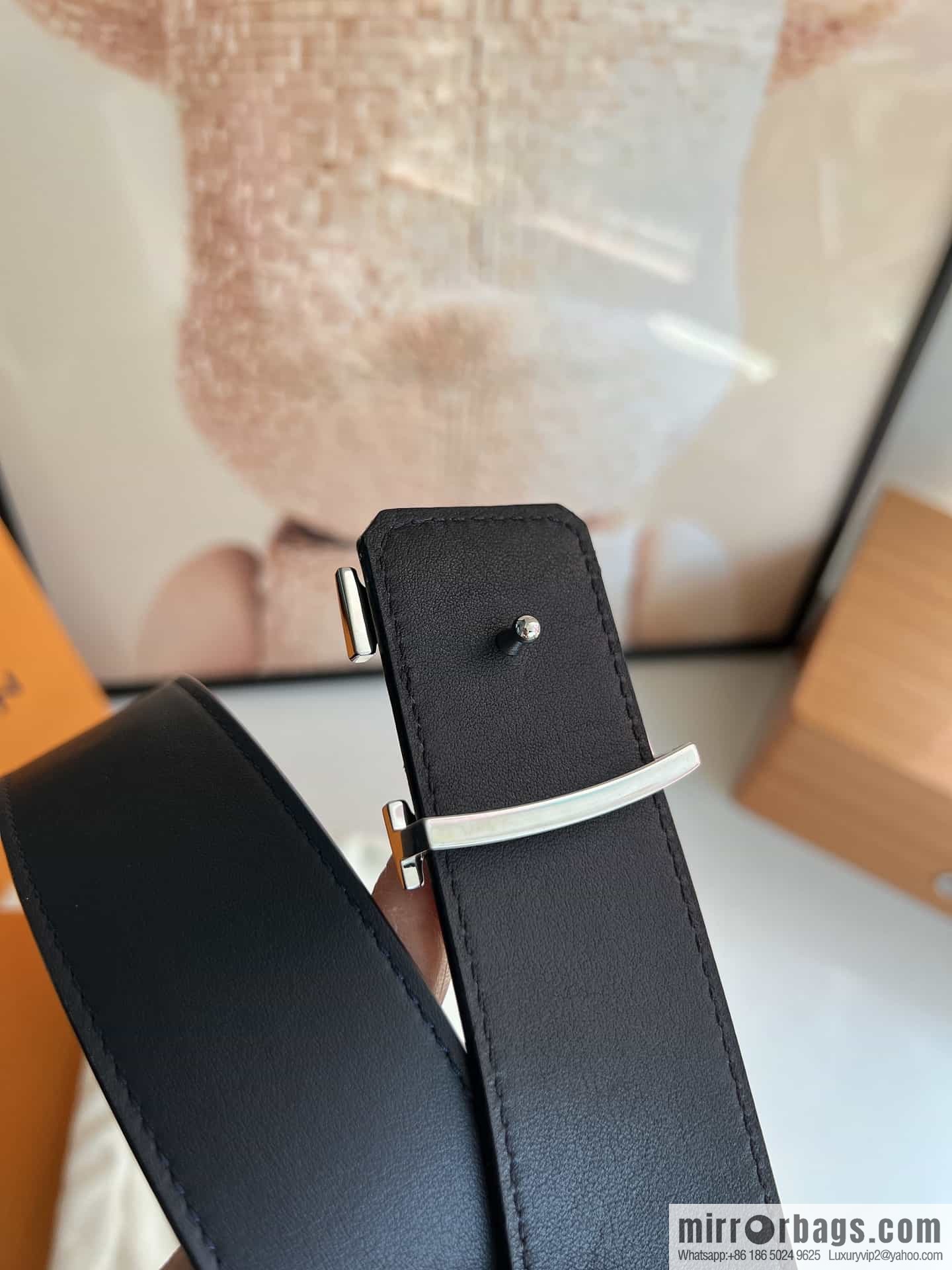 LV/Louis Vuitton, letter logo metal imported cowhide double-sided men's belt 40mm