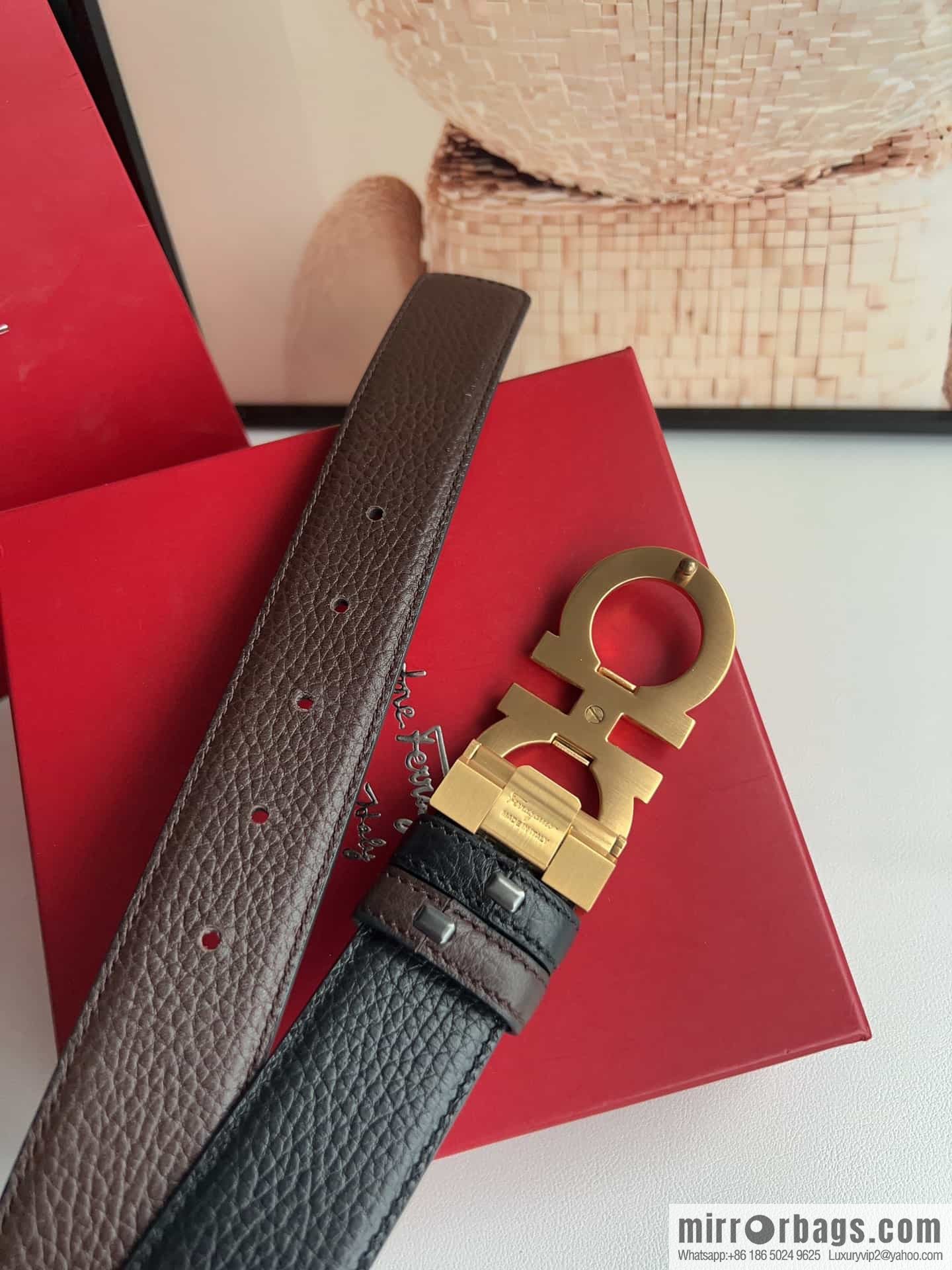 Ferragamo 8-character metal clip buckle first layer cowhide texture belt 3.5cm